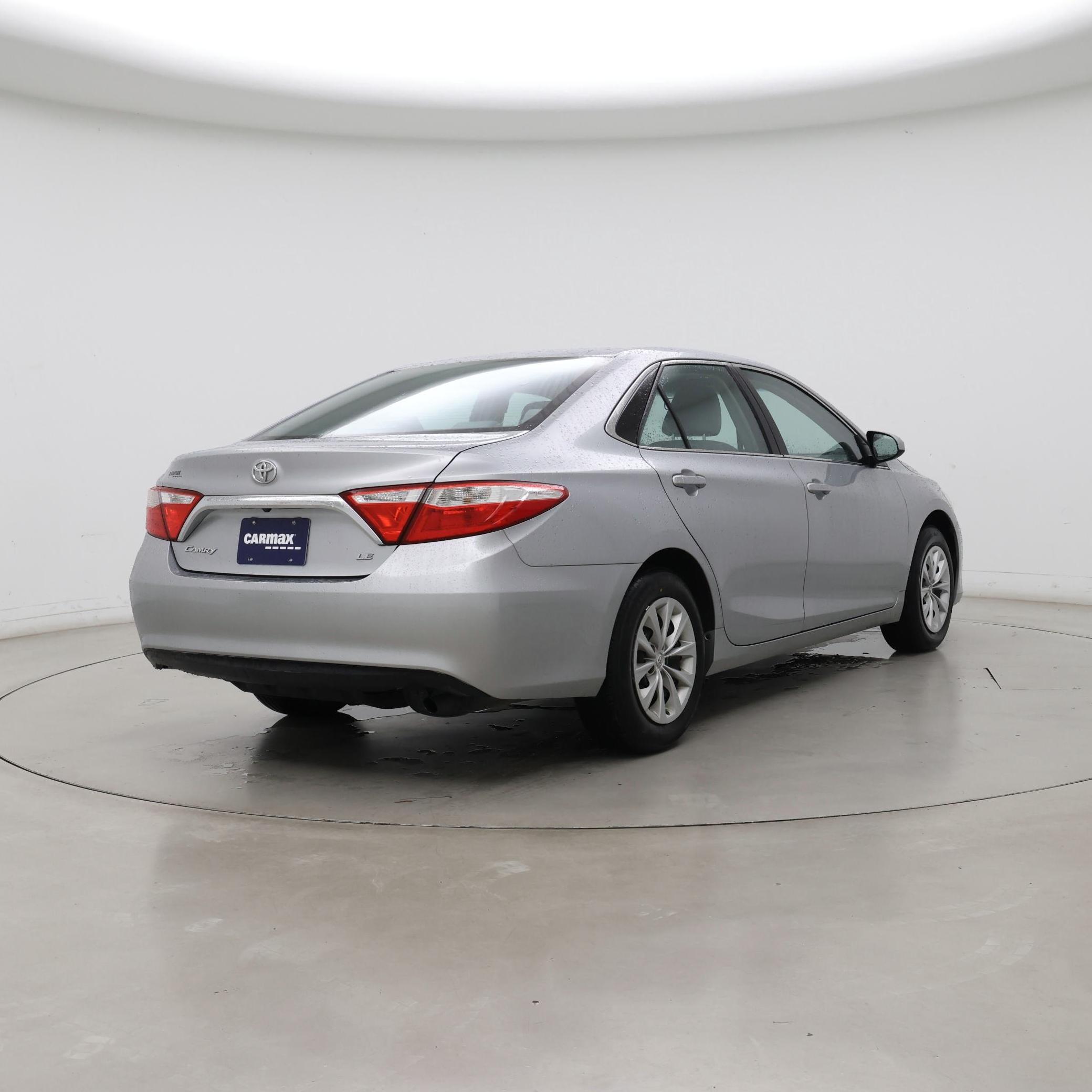 Thumbnail: 2015 Toyota Camry - 8