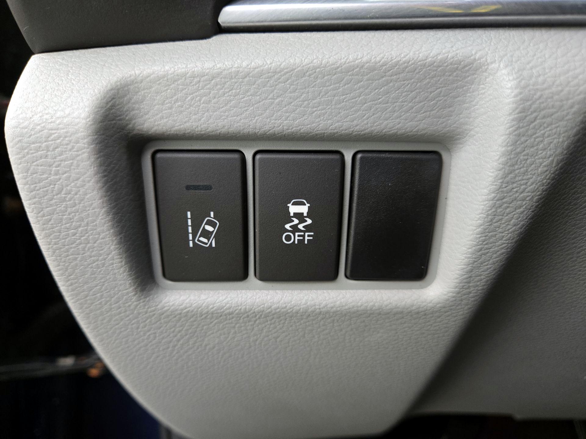 Thumbnail: 2016 Acura MDX - 13