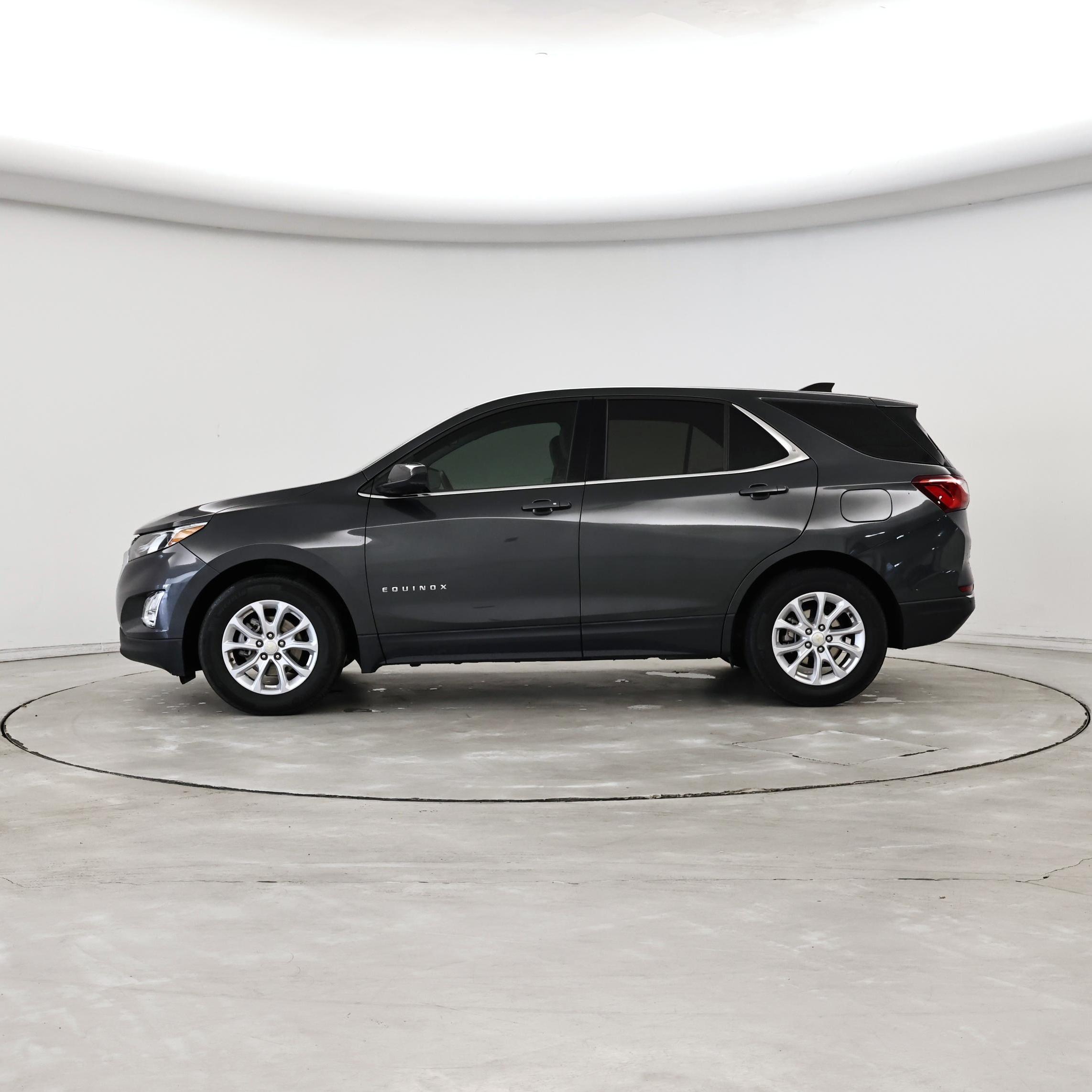 Thumbnail: 2020 Chevrolet Equinox - 3