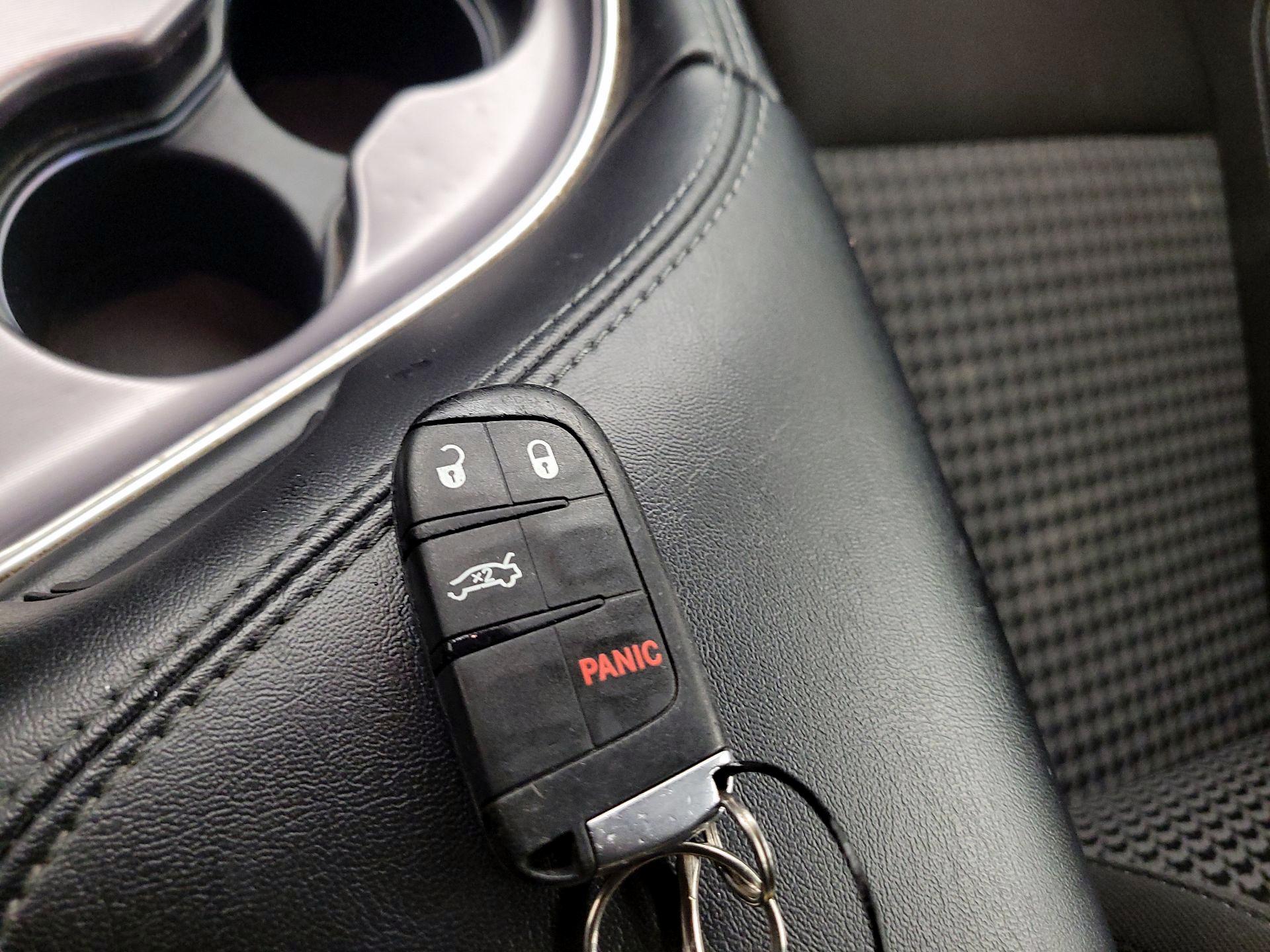 Thumbnail: 2020 Dodge Challenger - 18