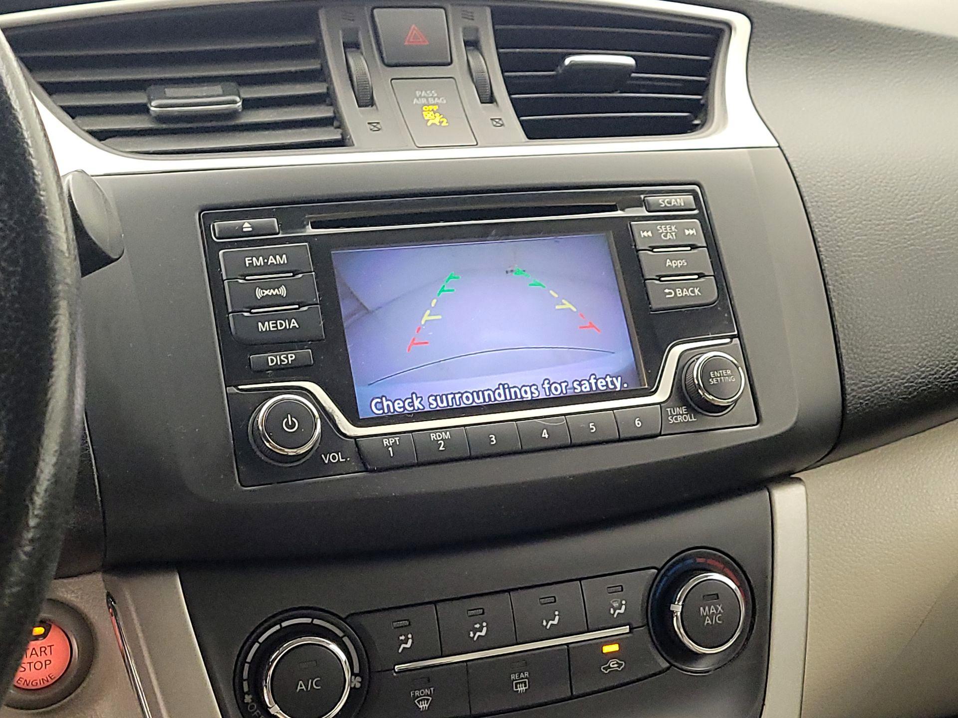 Thumbnail: 2015 Nissan Sentra - 14