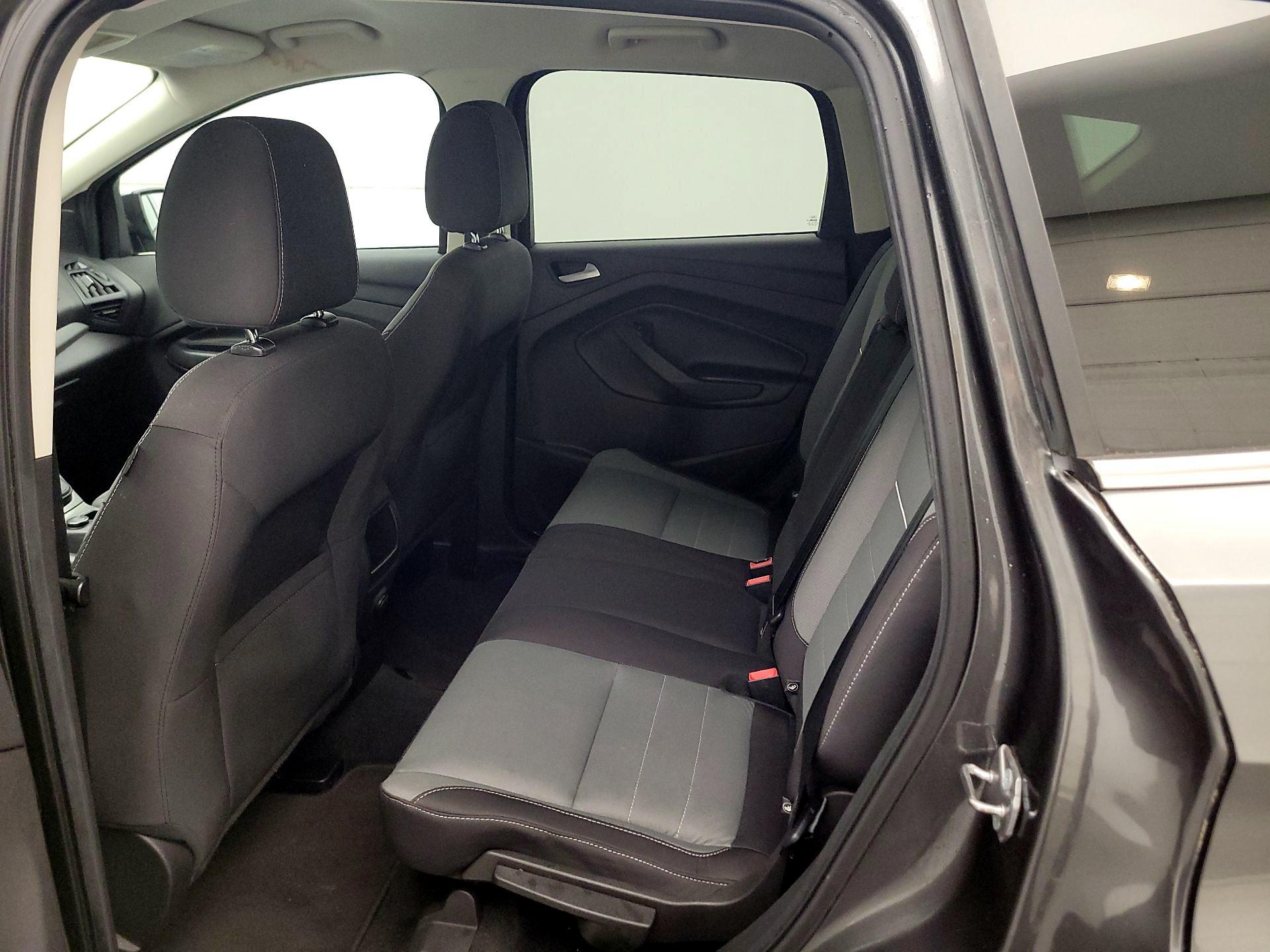 Thumbnail: 2015 Ford Escape - 18