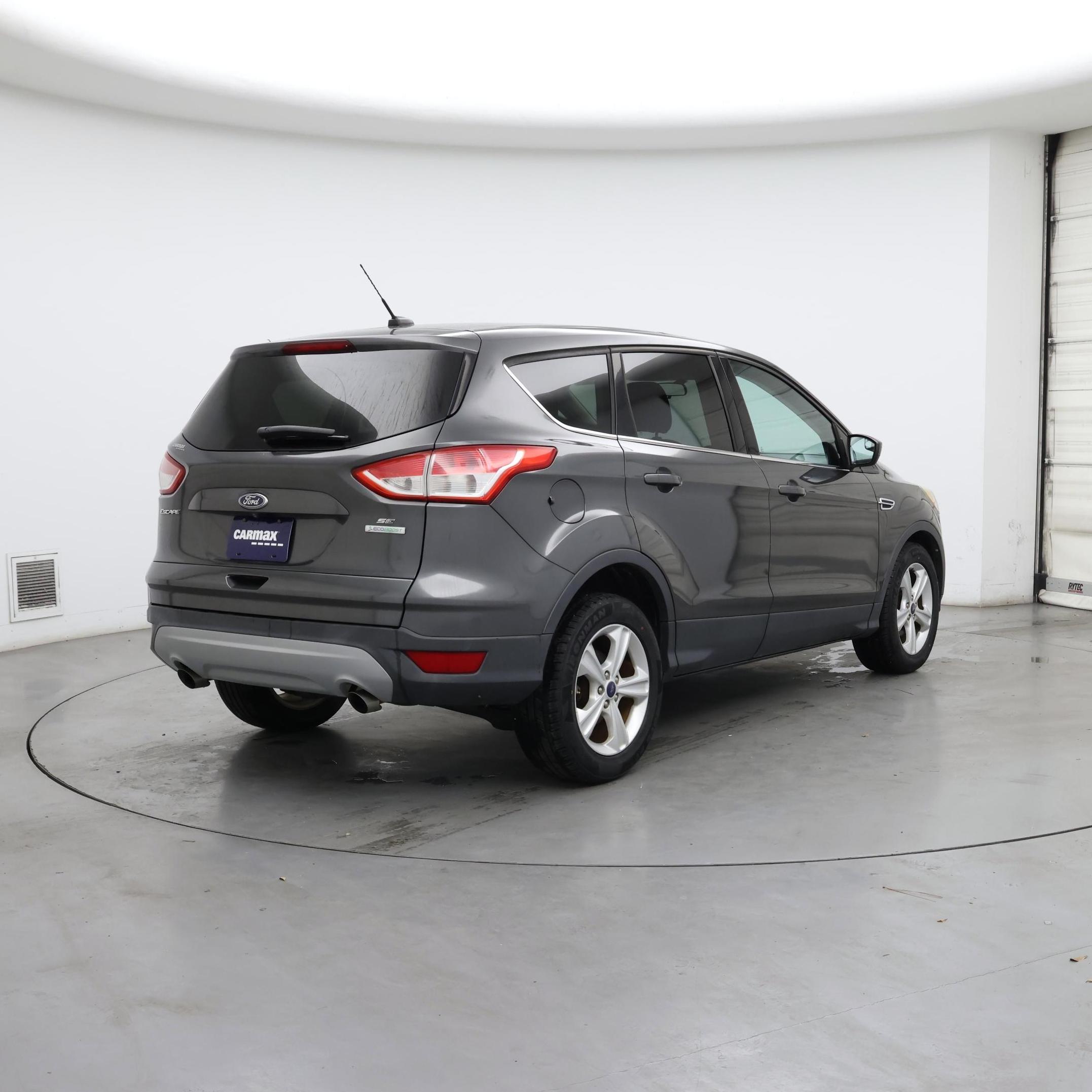 Thumbnail: 2015 Ford Escape - 8
