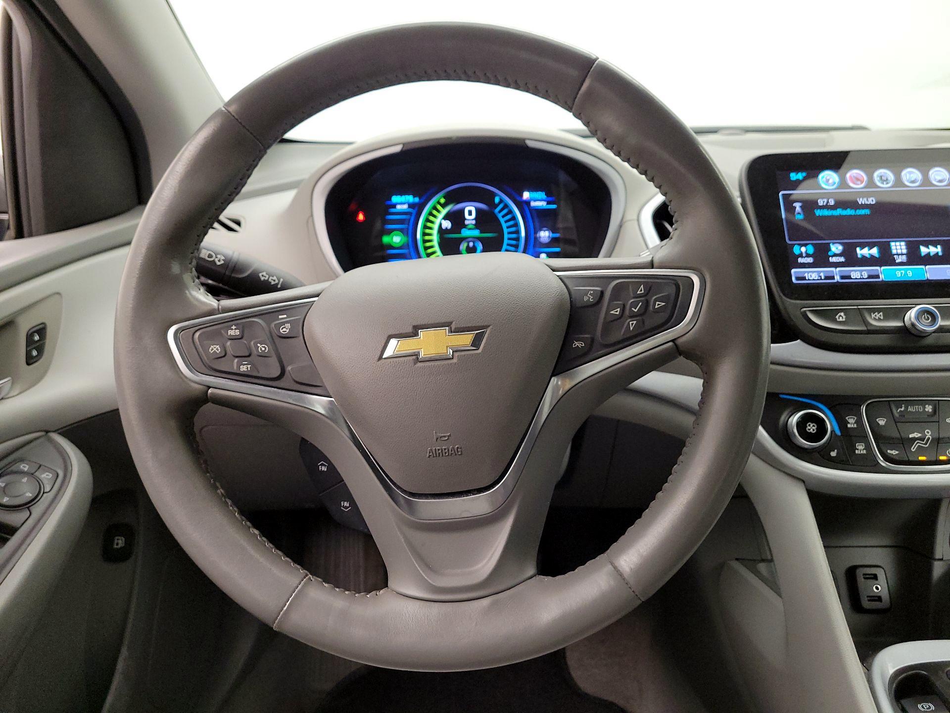 Thumbnail: 2017 Chevrolet Volt - 10