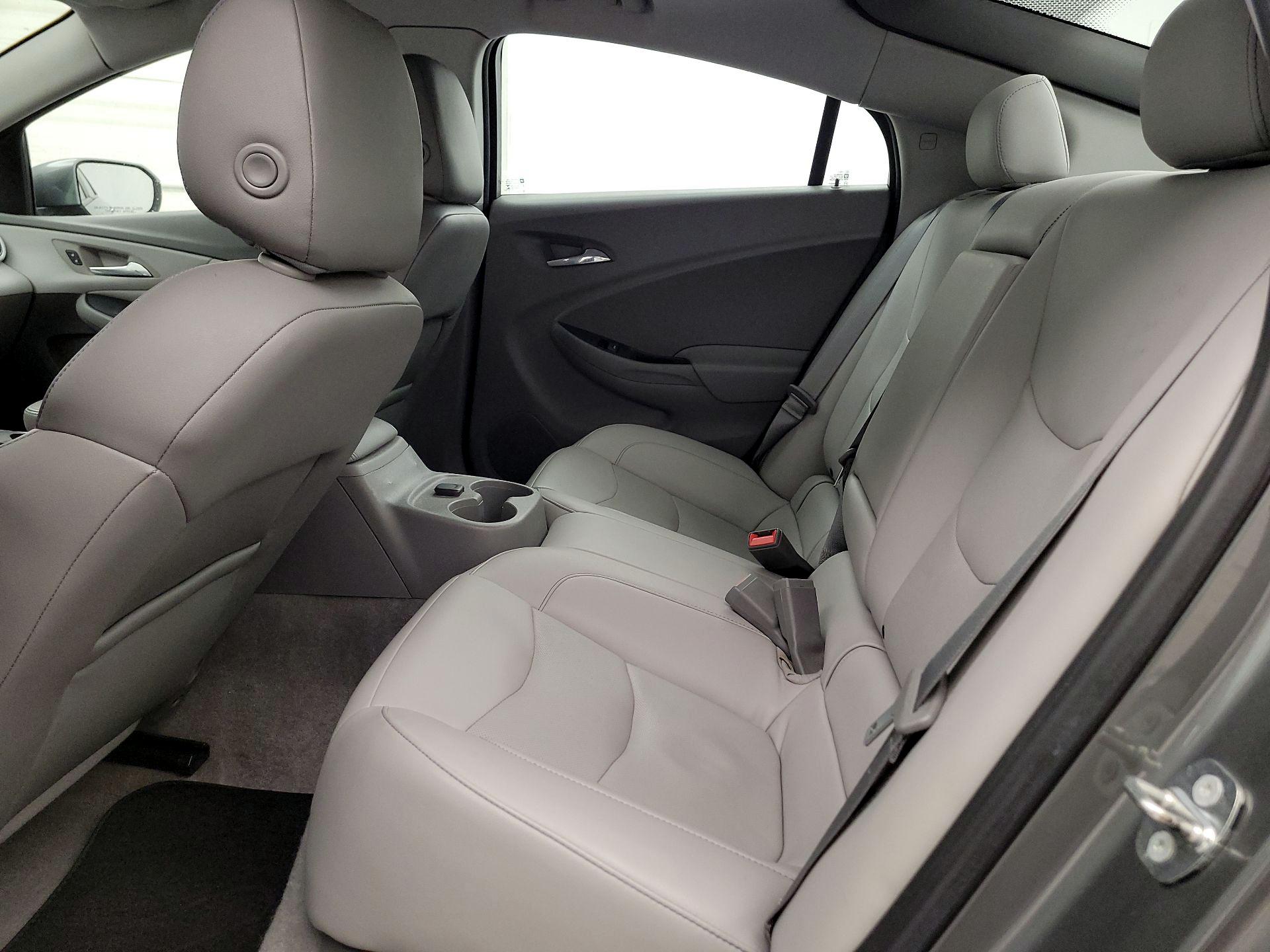 Thumbnail: 2017 Chevrolet Volt - 19