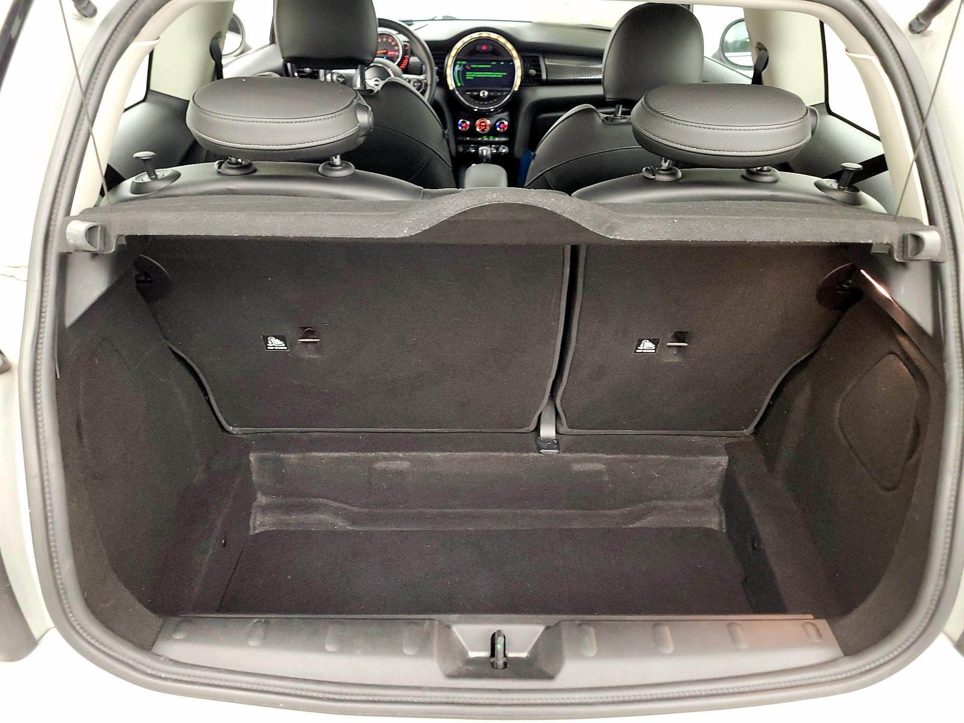 Thumbnail: 2015 MINI Cooper Hardtop - 20