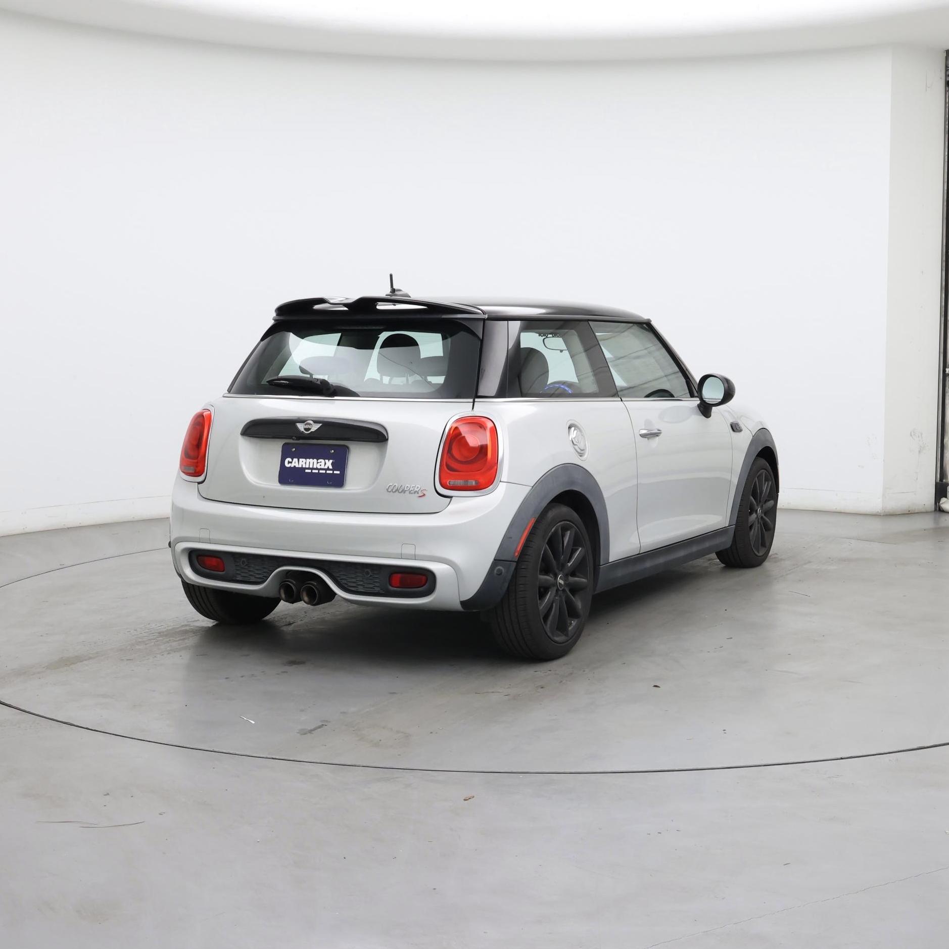 Thumbnail: 2015 MINI Cooper Hardtop - 8