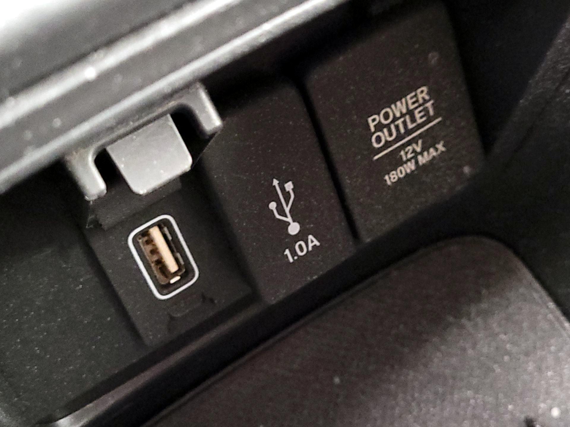 Thumbnail: 2017 Honda CR-V - 18