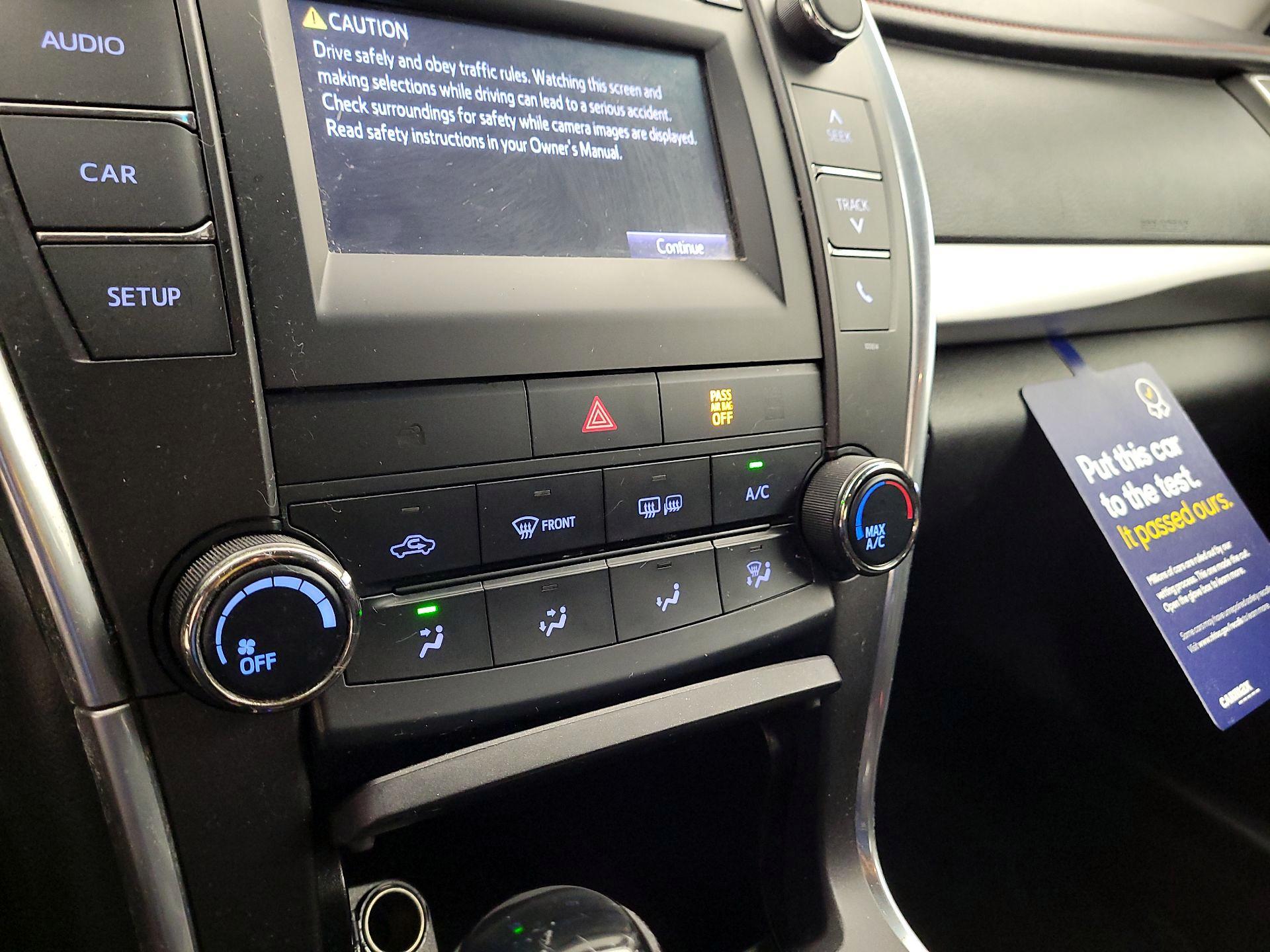 Thumbnail: 2016 Toyota Camry - 14