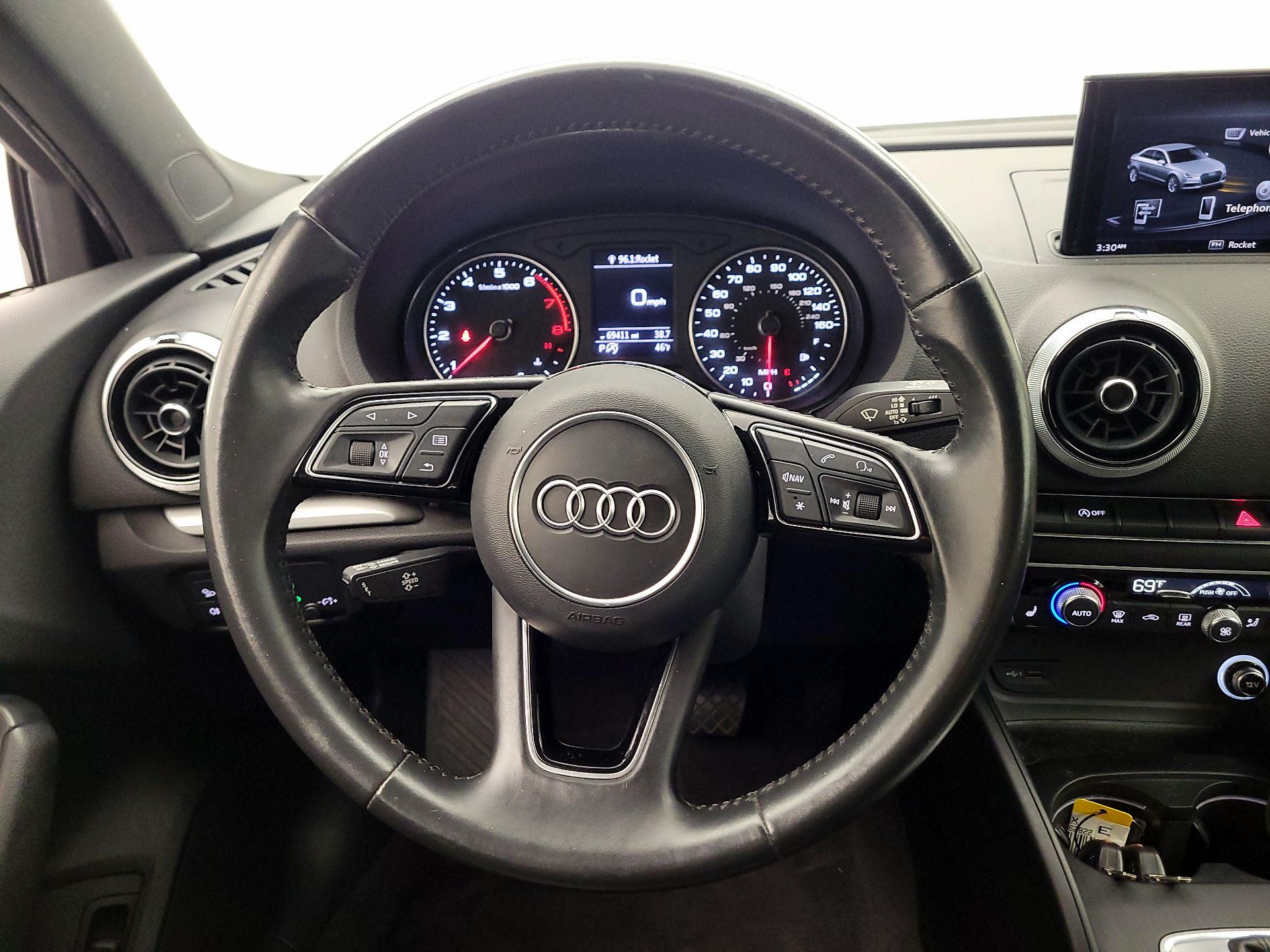 Thumbnail: 2018 Audi A3 - 10