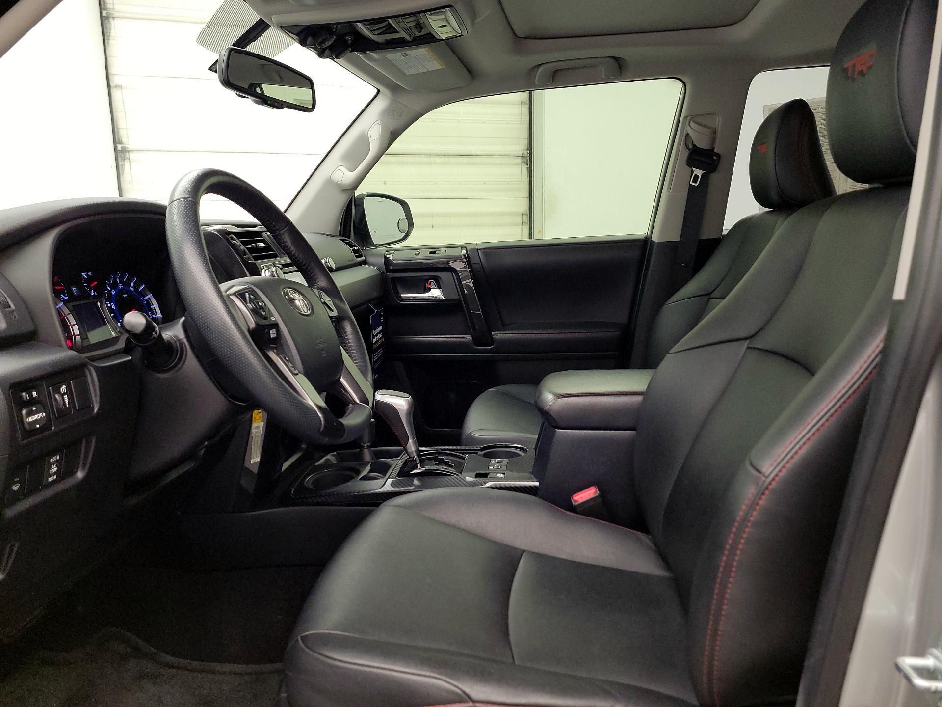 Thumbnail: 2019 Toyota 4Runner - 11