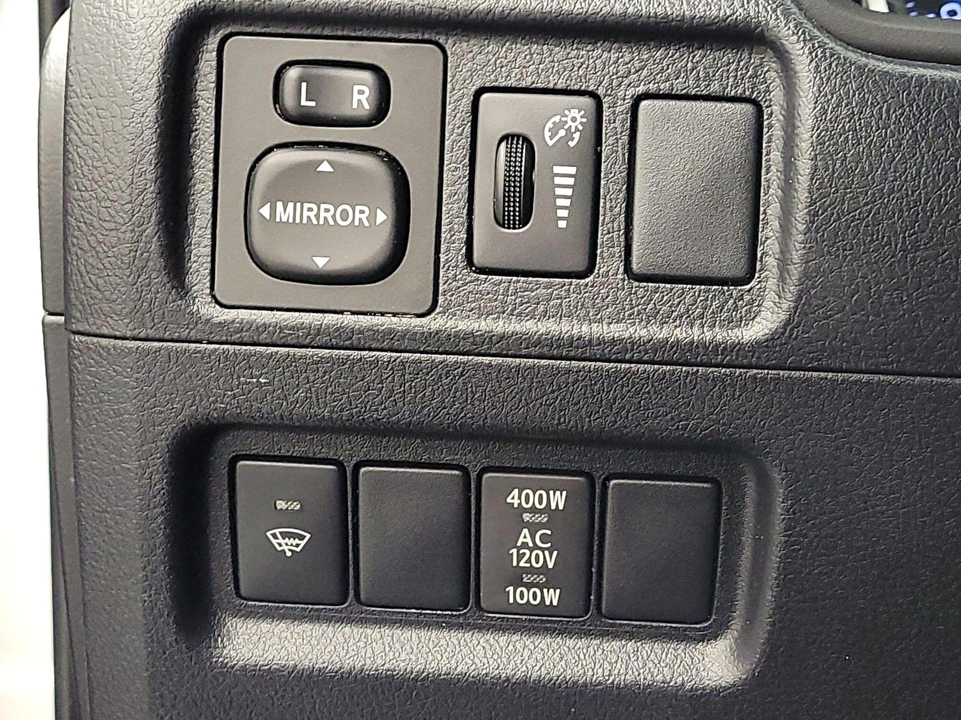 Thumbnail: 2019 Toyota 4Runner - 13