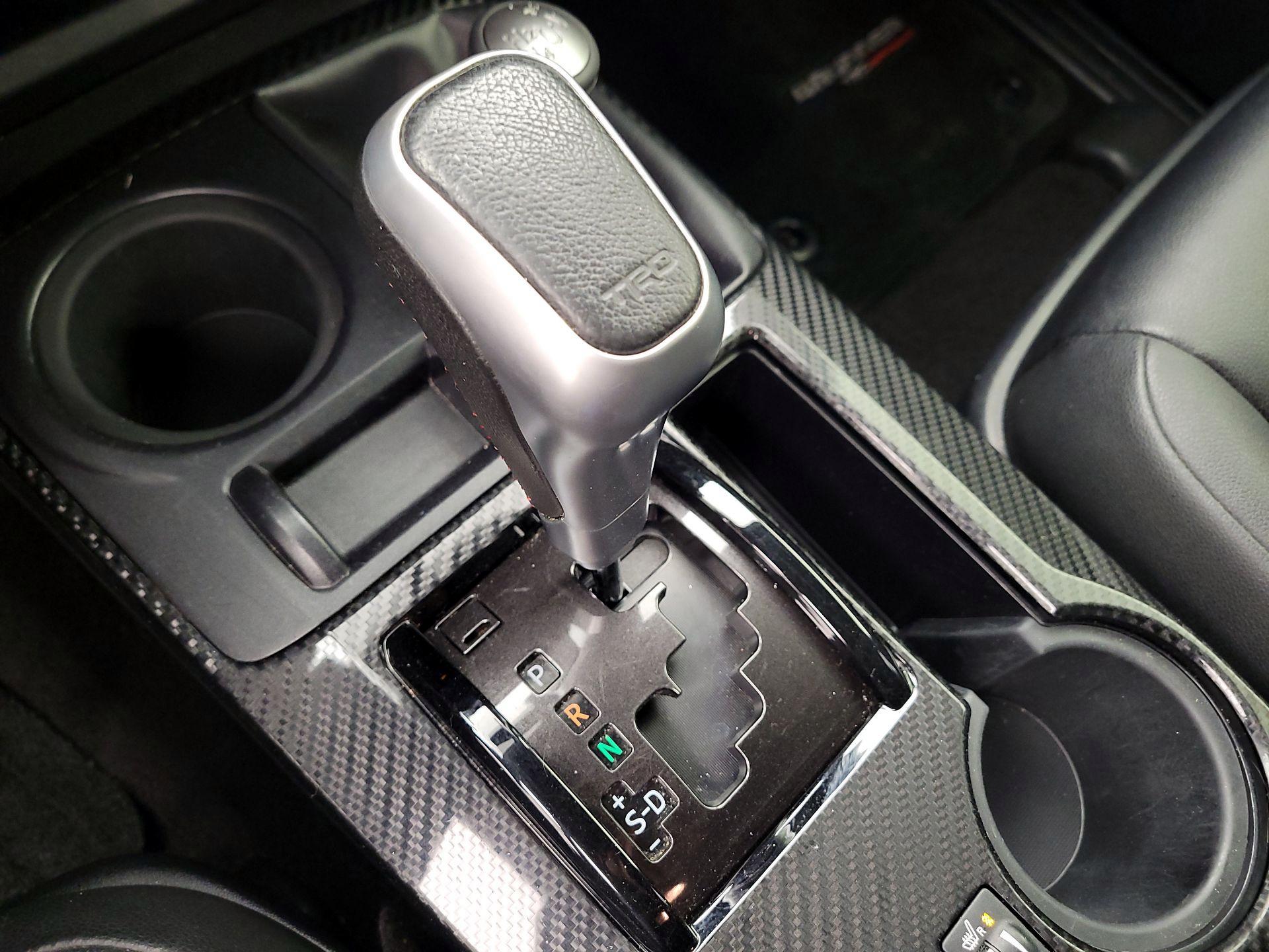 Thumbnail: 2019 Toyota 4Runner - 17