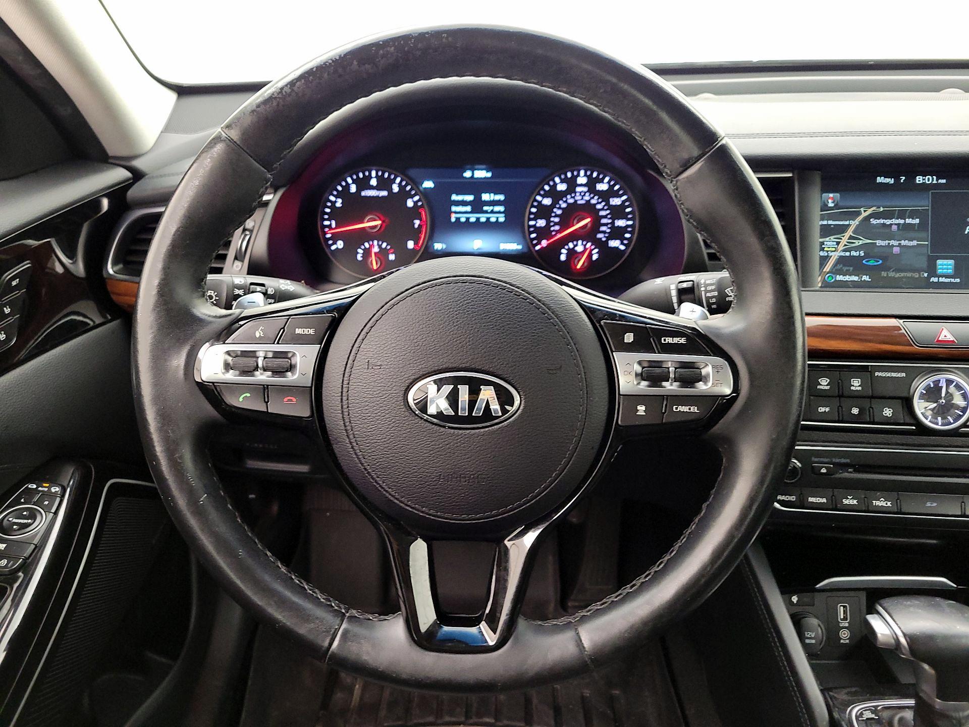 Thumbnail: 2017 Kia Cadenza - 10