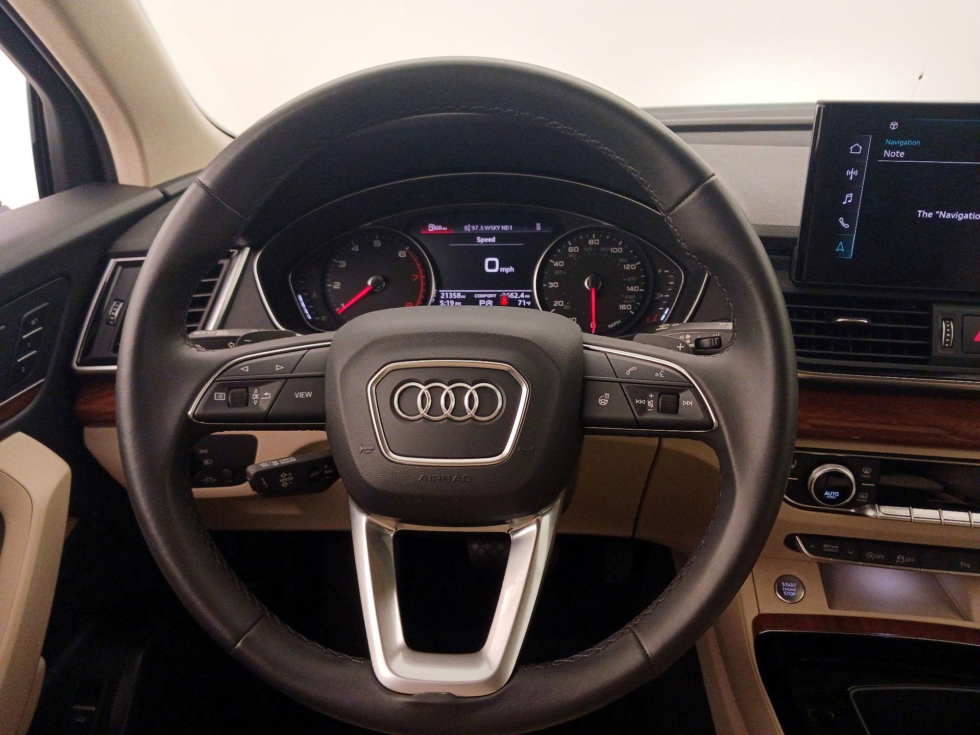 Thumbnail: 2023 Audi Q5 - 10