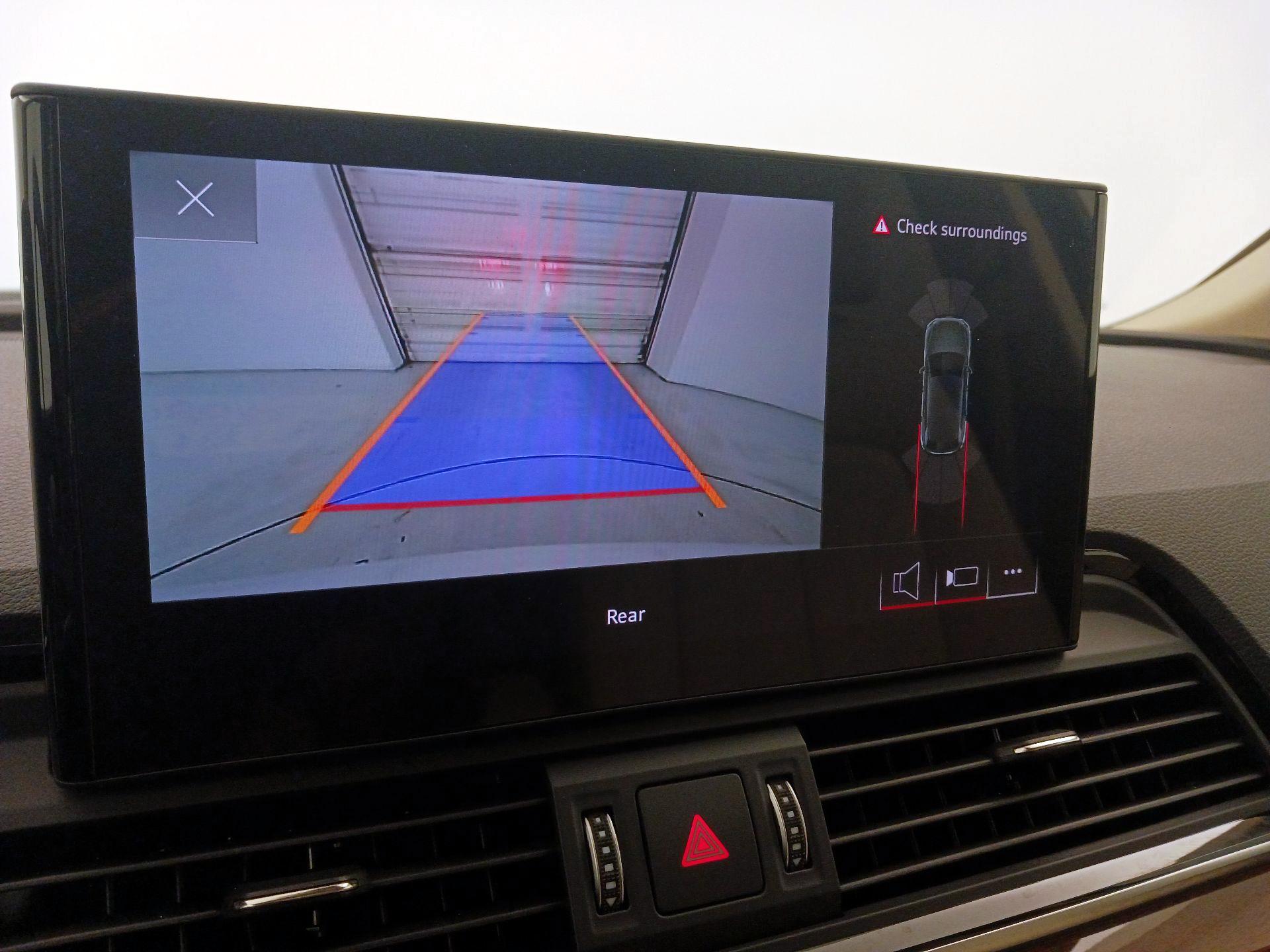 Thumbnail: 2023 Audi Q5 - 14