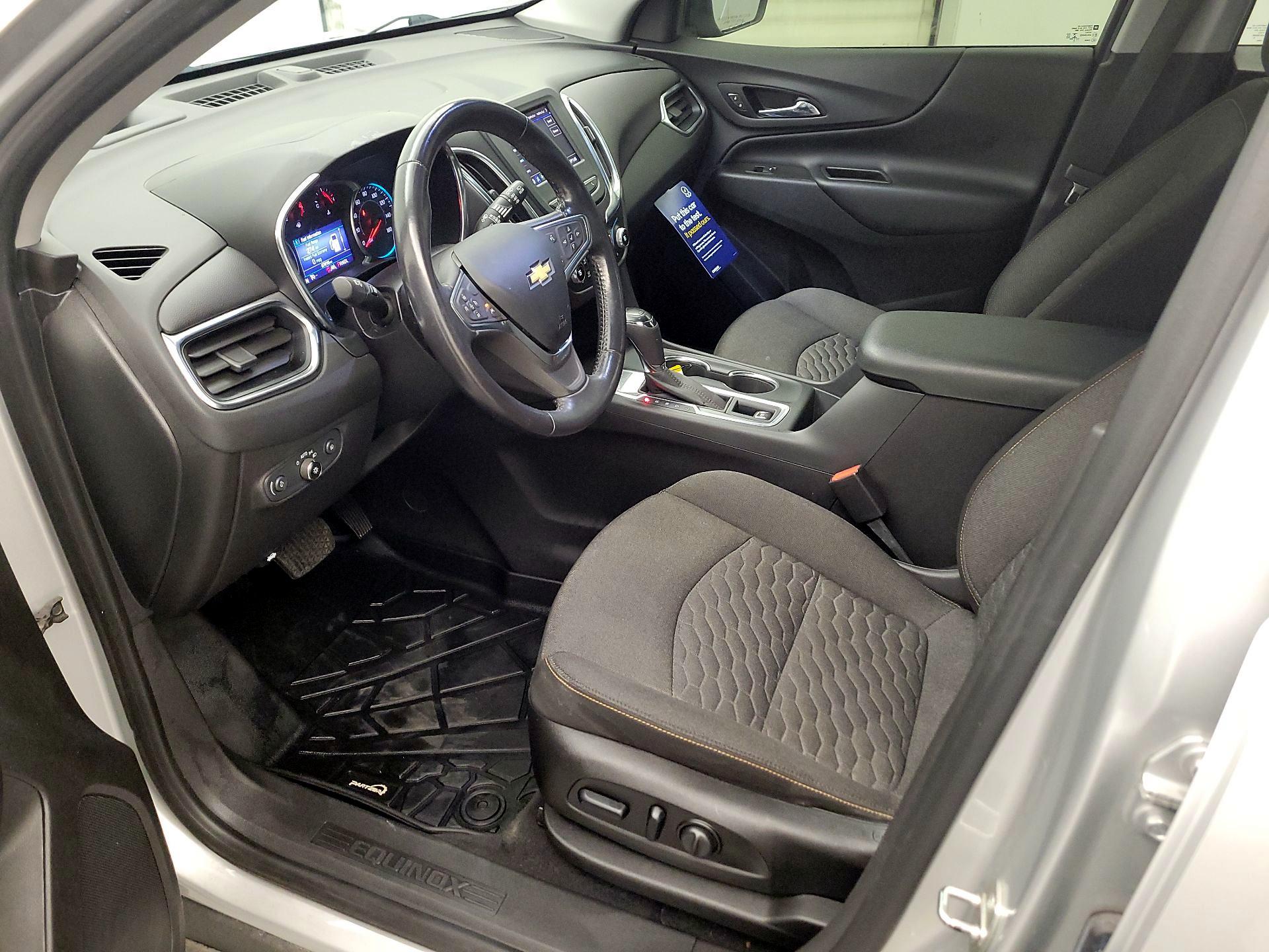 Thumbnail: 2021 Chevrolet Equinox - 11