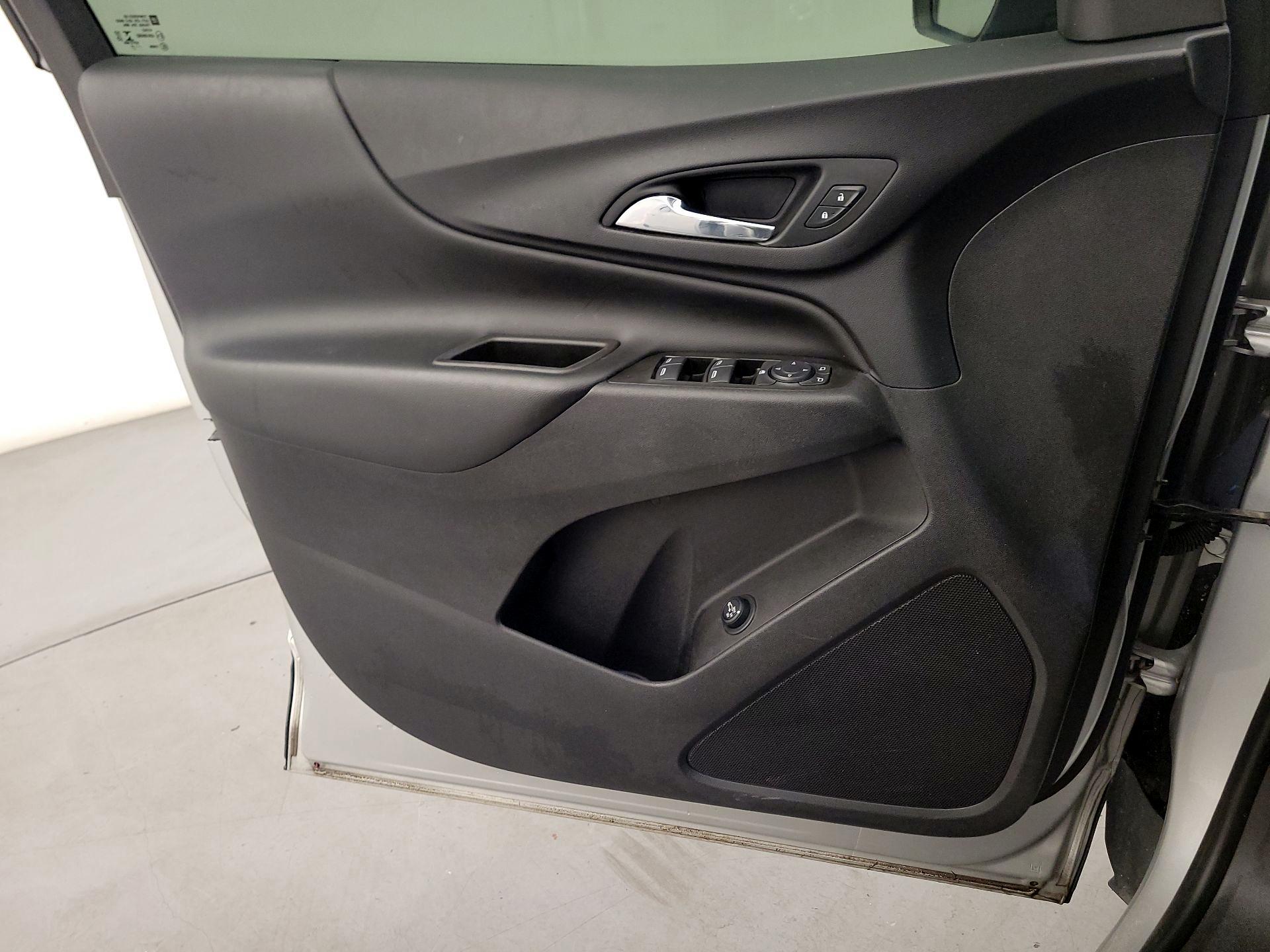 Thumbnail: 2021 Chevrolet Equinox - 12