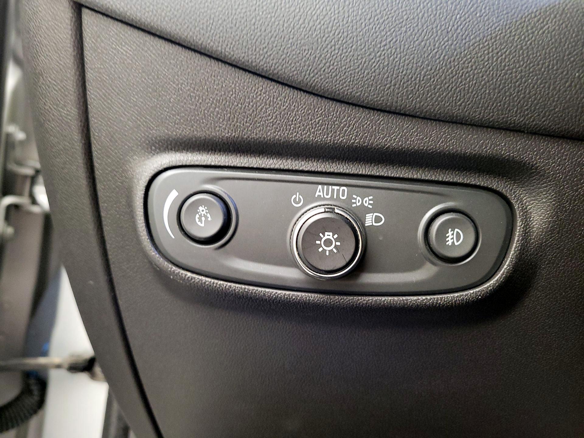 Thumbnail: 2021 Chevrolet Equinox - 13