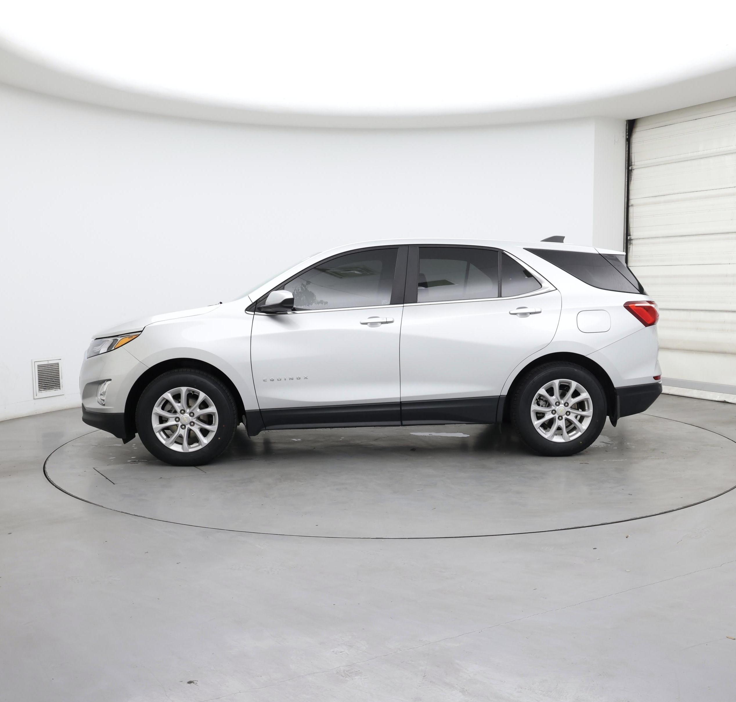 Thumbnail: 2021 Chevrolet Equinox - 3