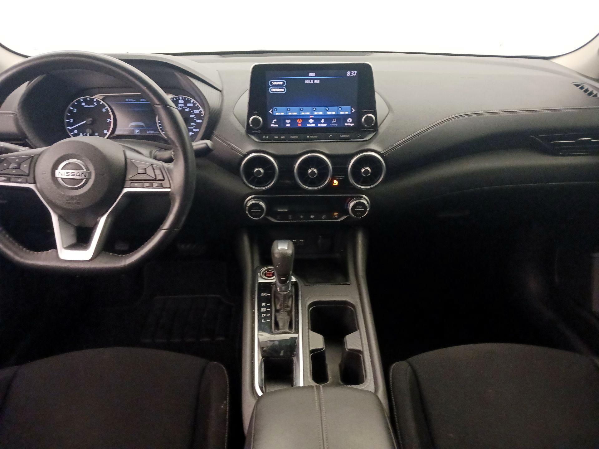 Thumbnail: 2020 Nissan Sentra - 9