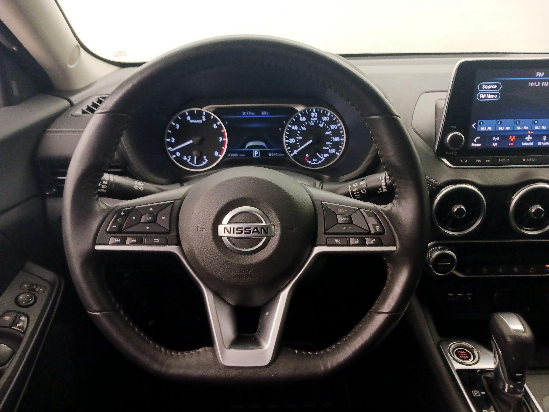 Thumbnail: 2020 Nissan Sentra - 10