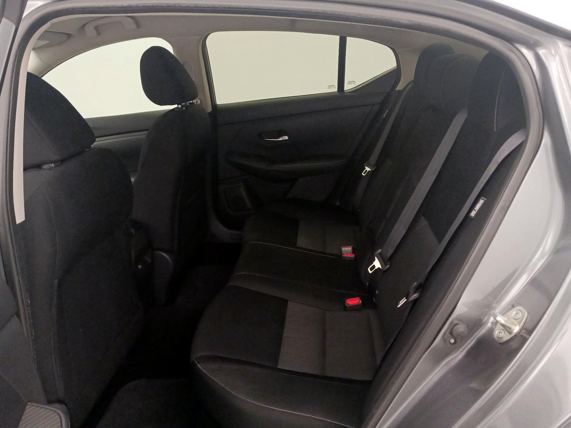 Thumbnail: 2020 Nissan Sentra - 19