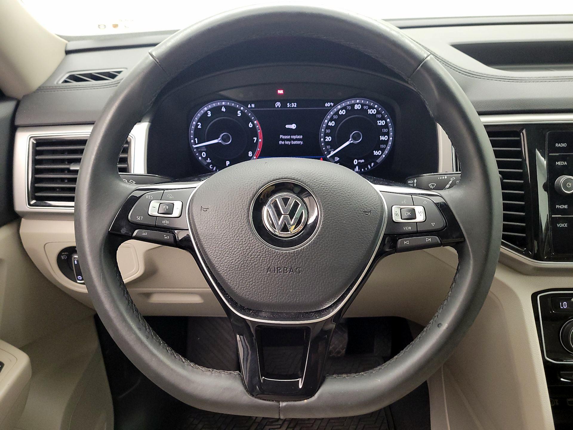 Thumbnail: 2019 Volkswagen Atlas - 10