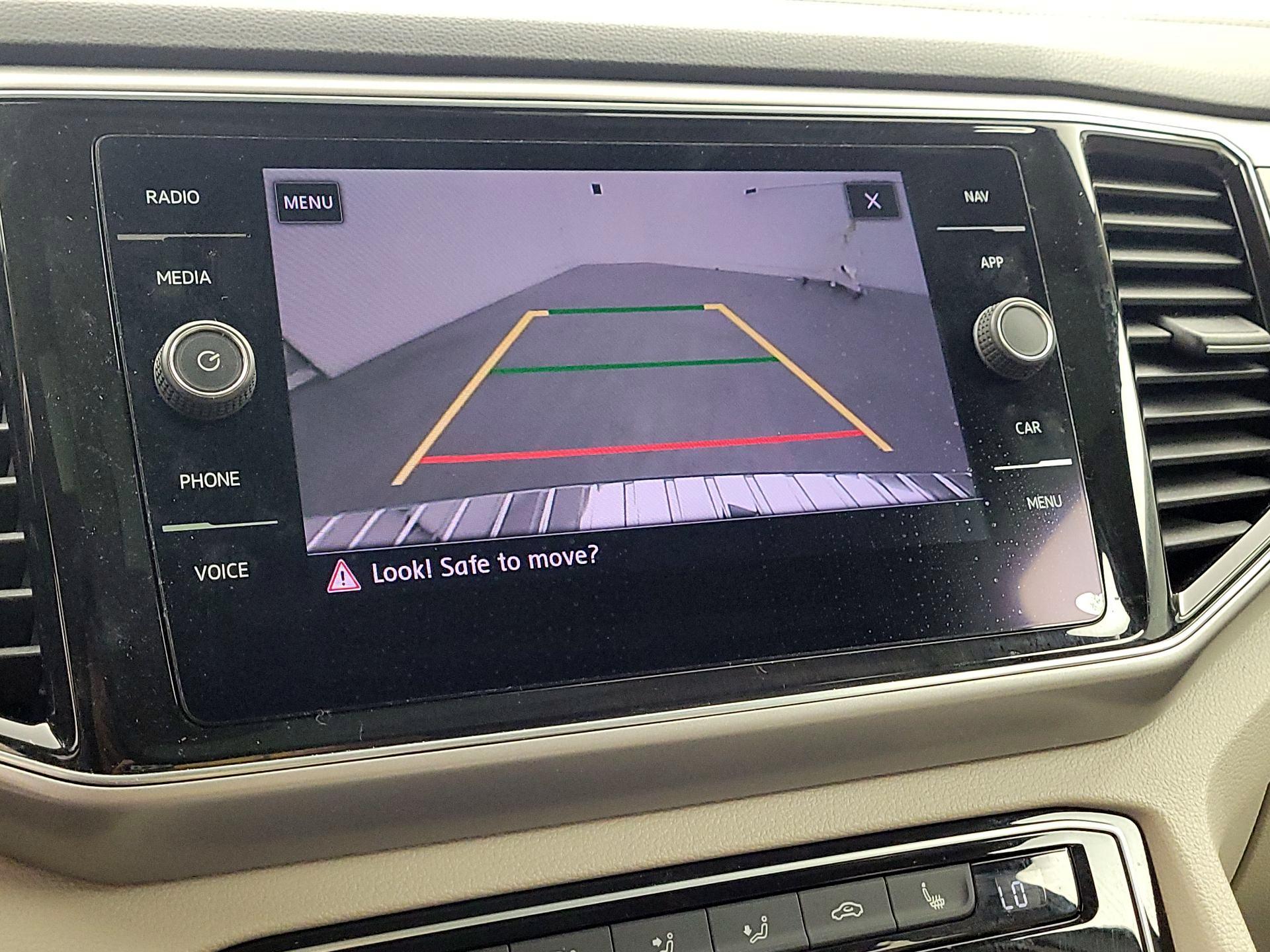 Thumbnail: 2019 Volkswagen Atlas - 14