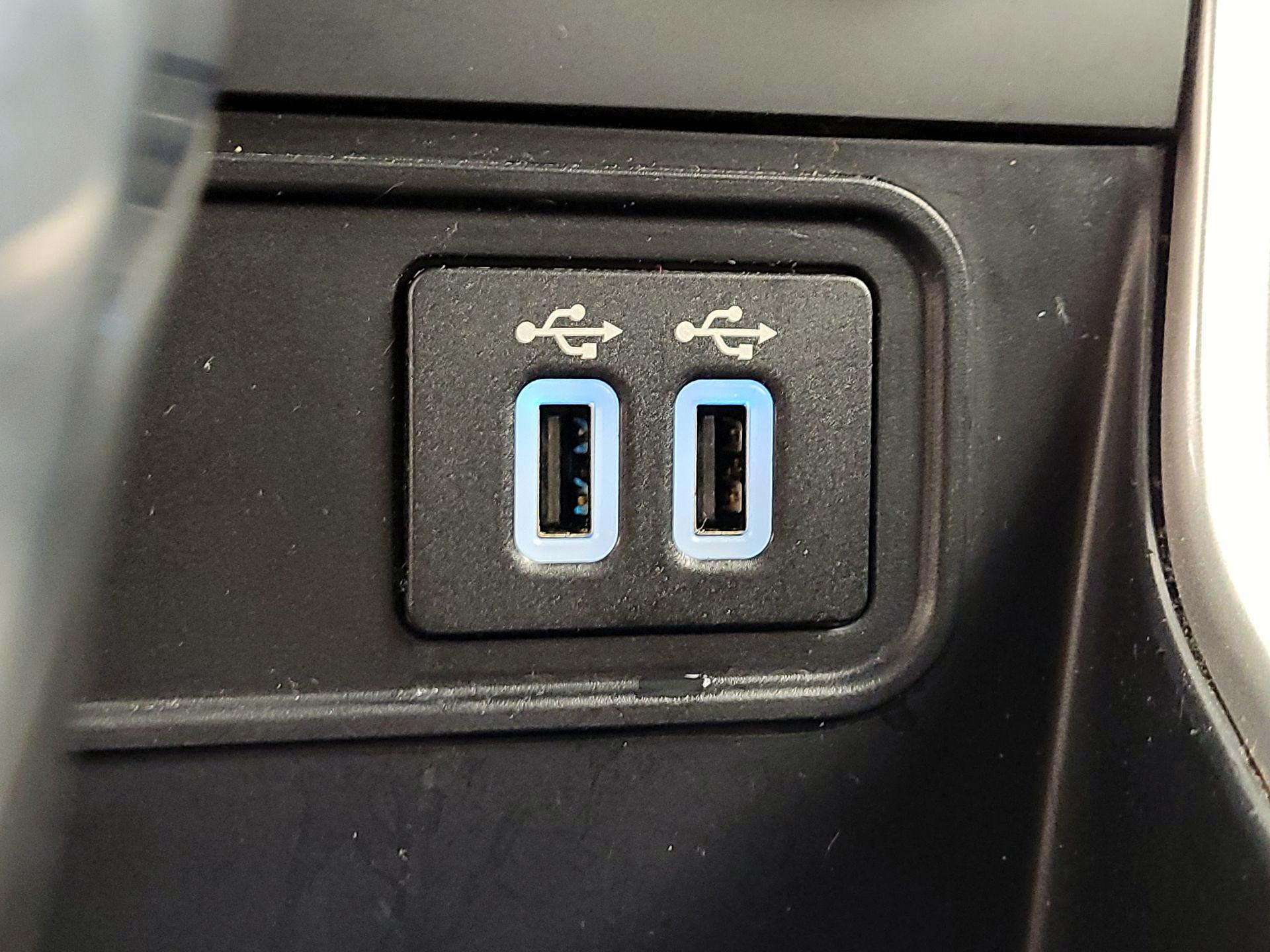 Thumbnail: 2018 Ford EcoSport - 18