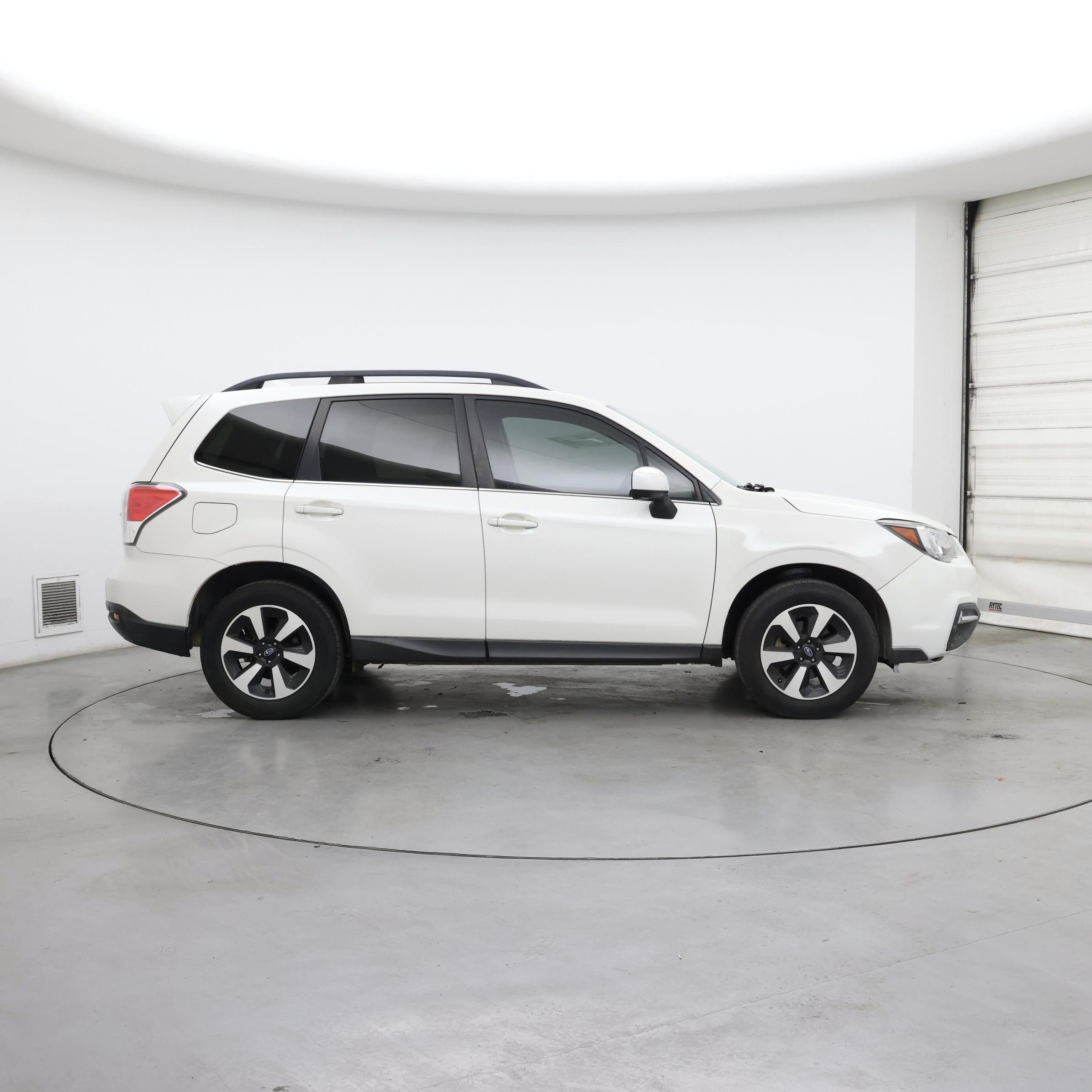 Thumbnail: 2018 Subaru Forester - 7