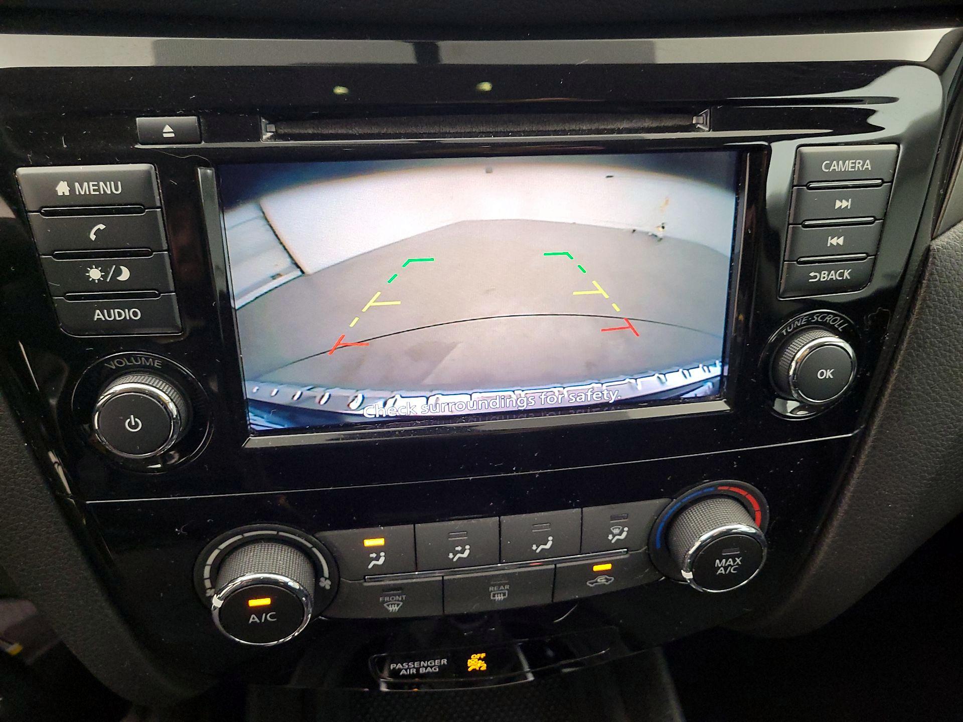 Thumbnail: 2019 Nissan Rogue Sport - 14