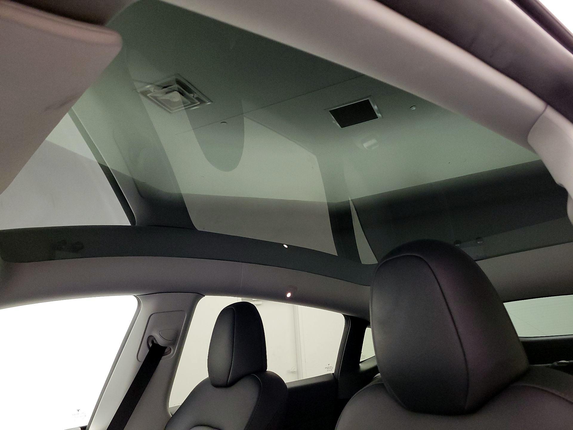 Thumbnail: 2023 Tesla Model Y - 18