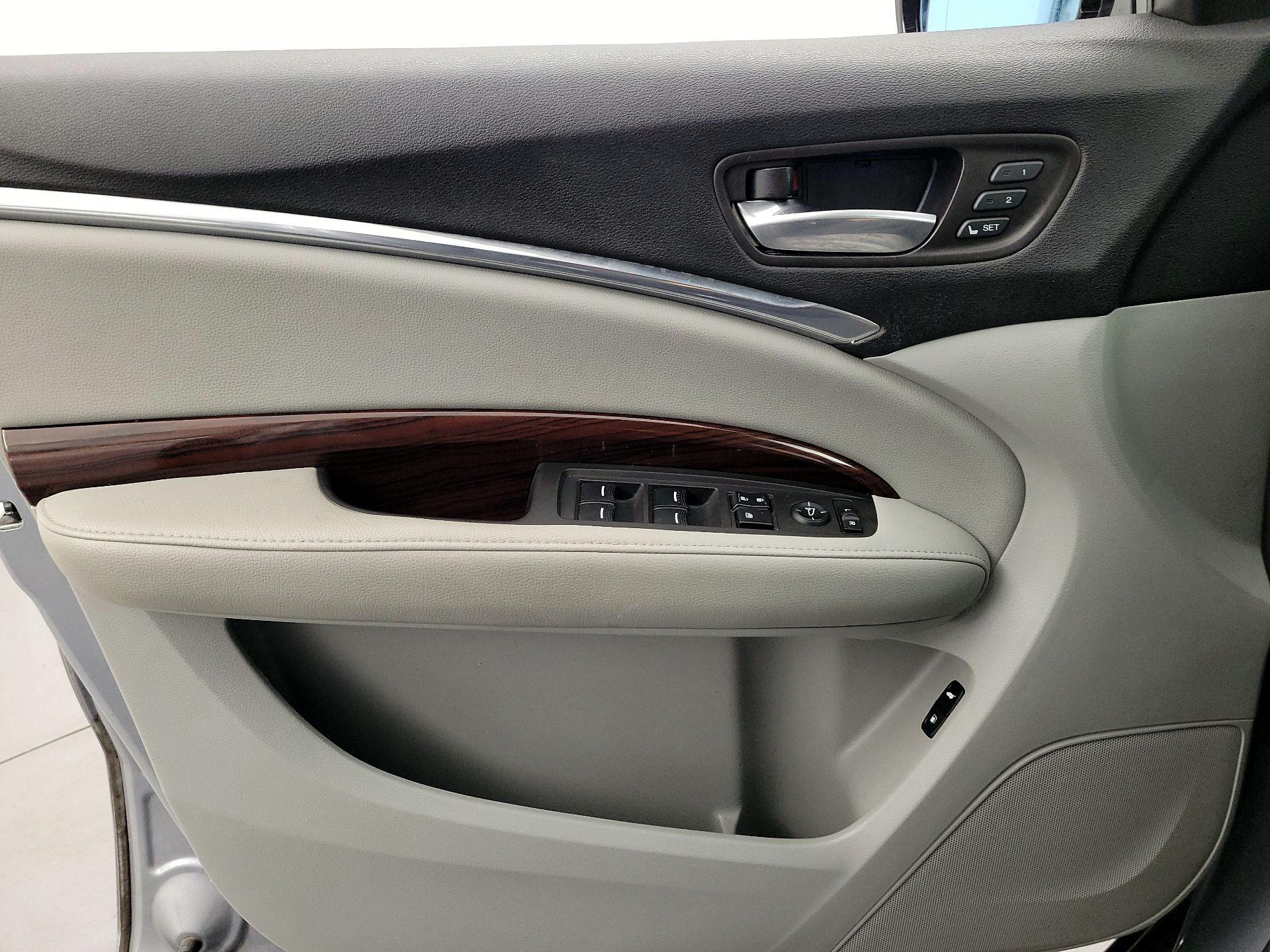 Thumbnail: 2016 Acura MDX - 12