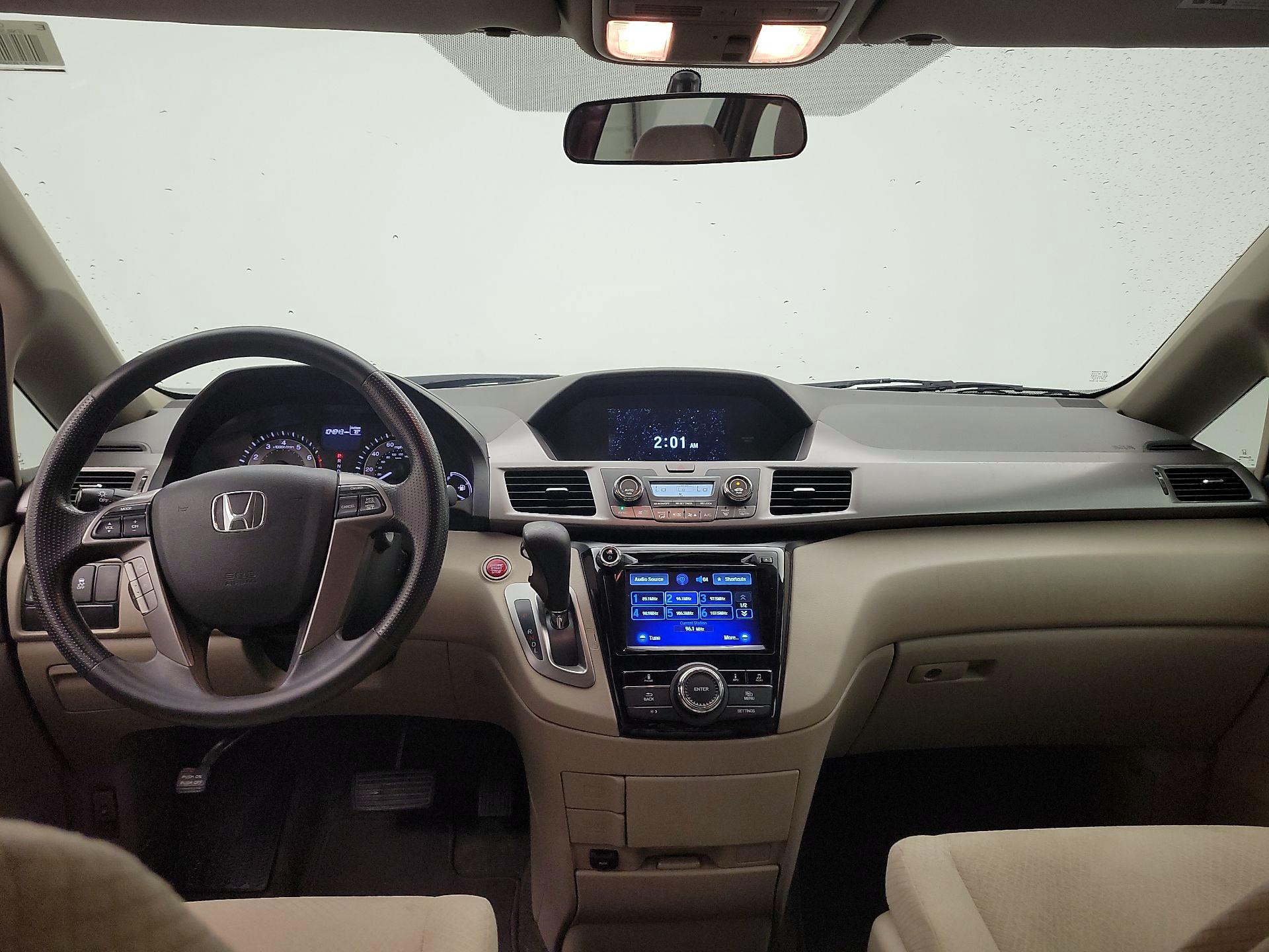 Thumbnail: 2016 Honda Odyssey - 9