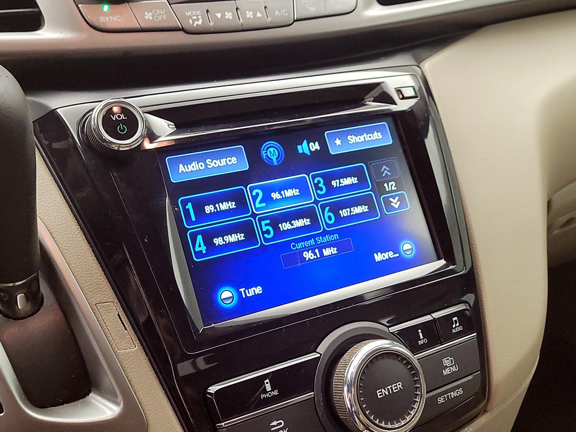 Thumbnail: 2016 Honda Odyssey - 15