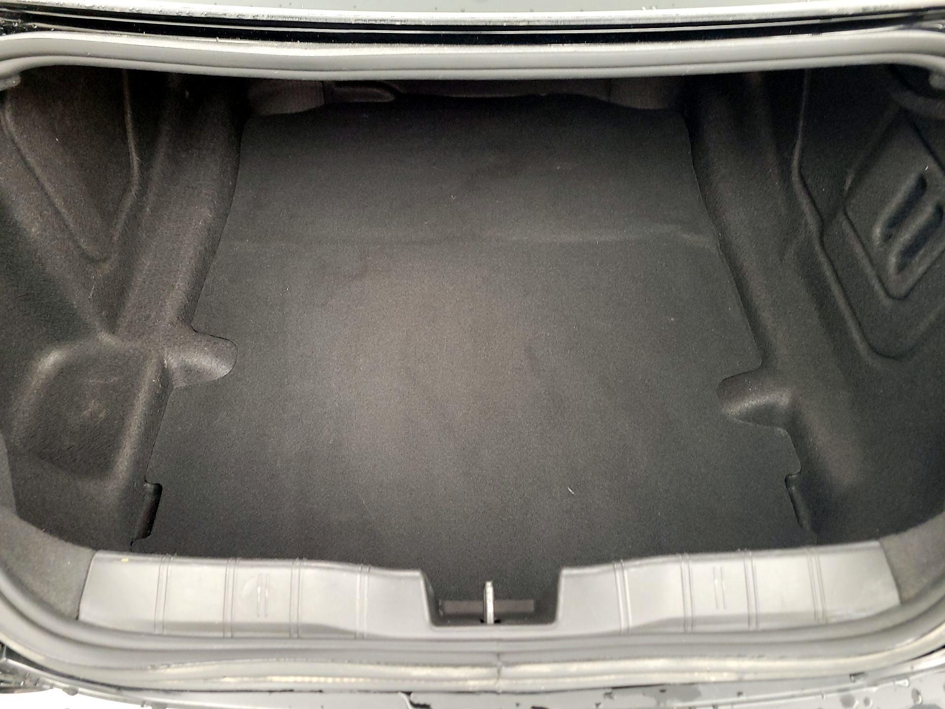 Thumbnail: 2020 Chevrolet Camaro - 19