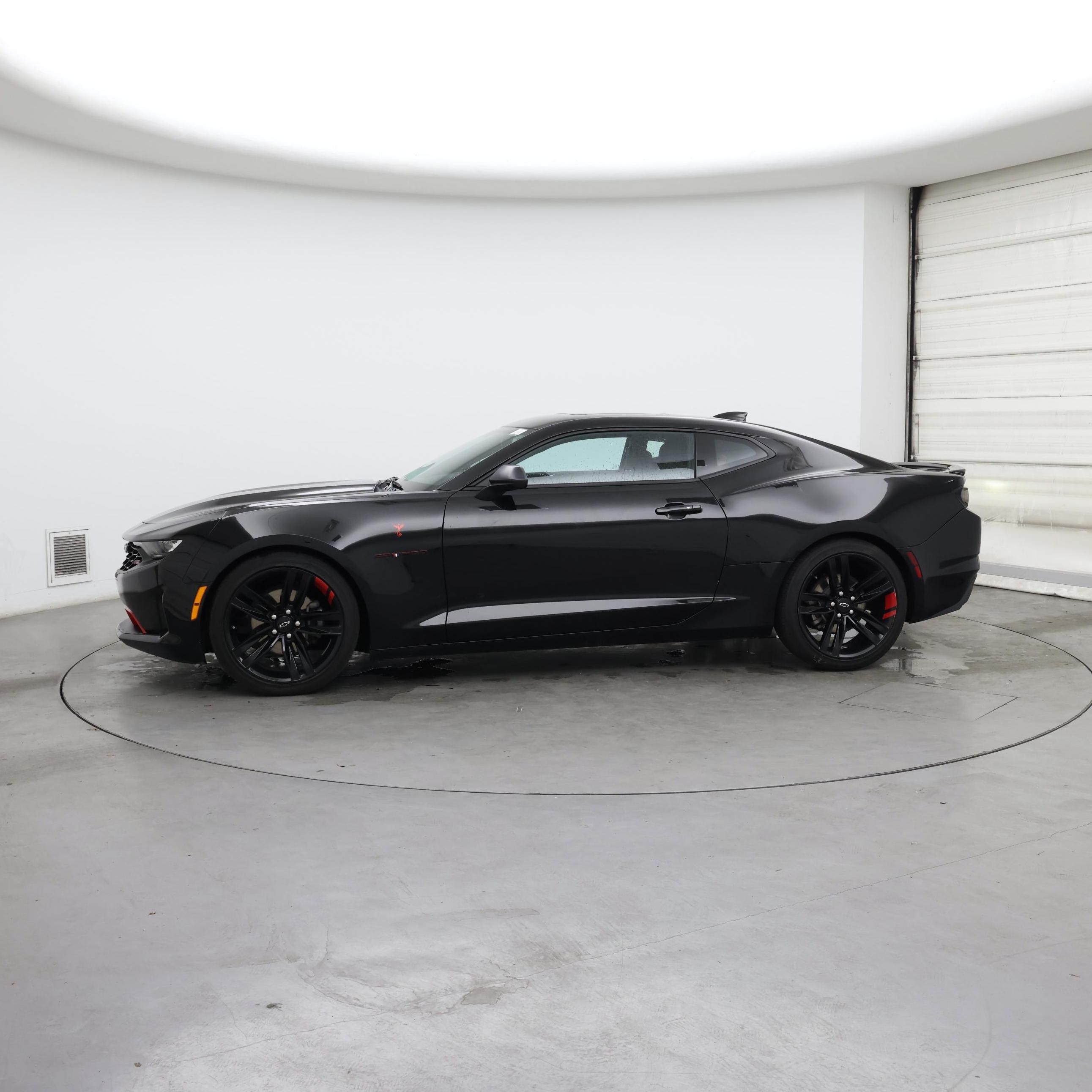 Thumbnail: 2020 Chevrolet Camaro - 3