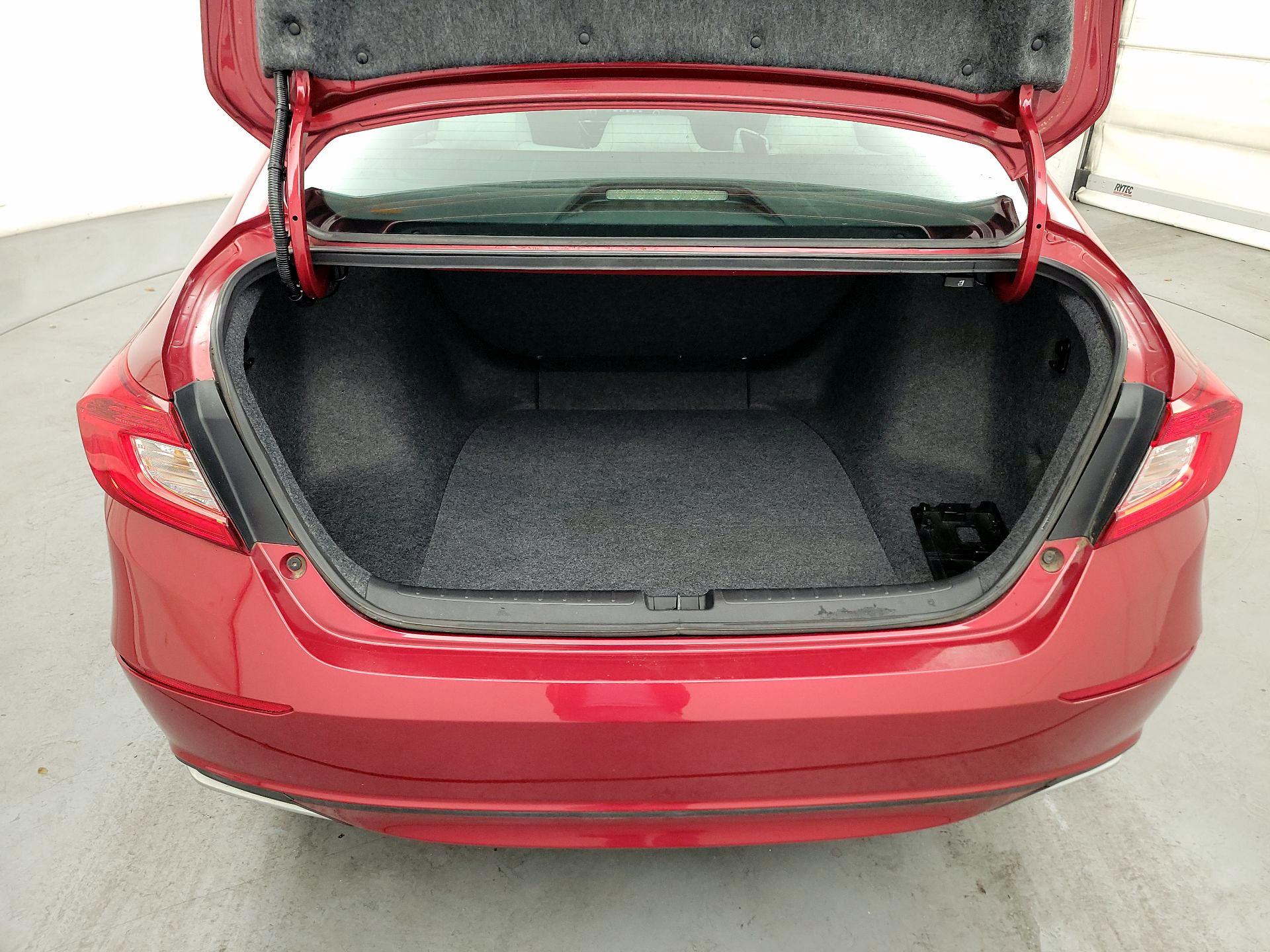 Thumbnail: 2018 Honda Accord - 19