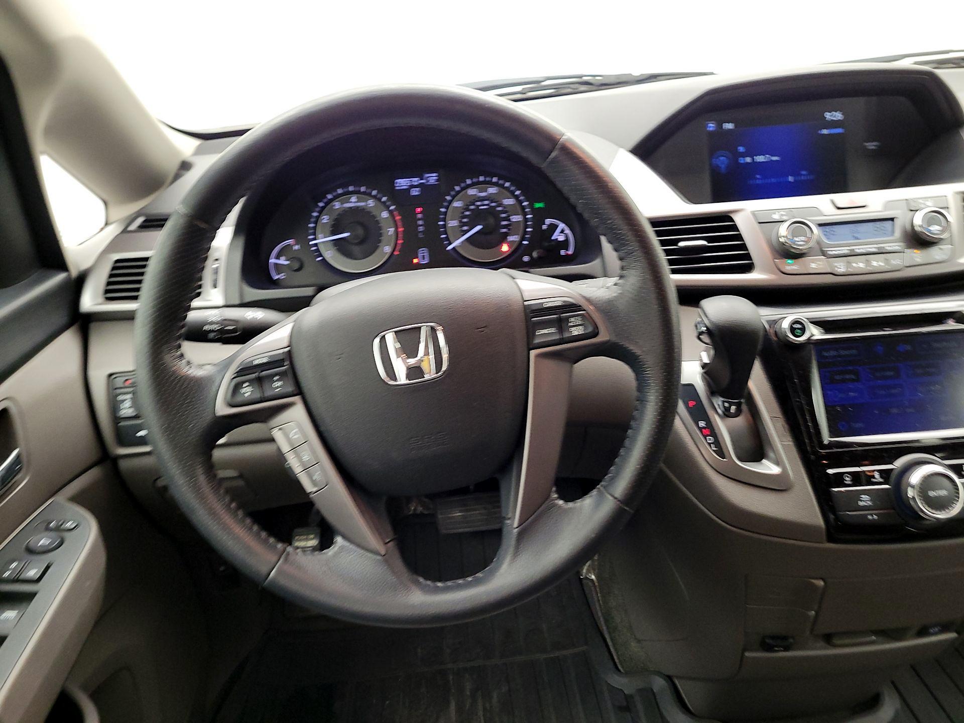 Thumbnail: 2016 Honda Odyssey - 10