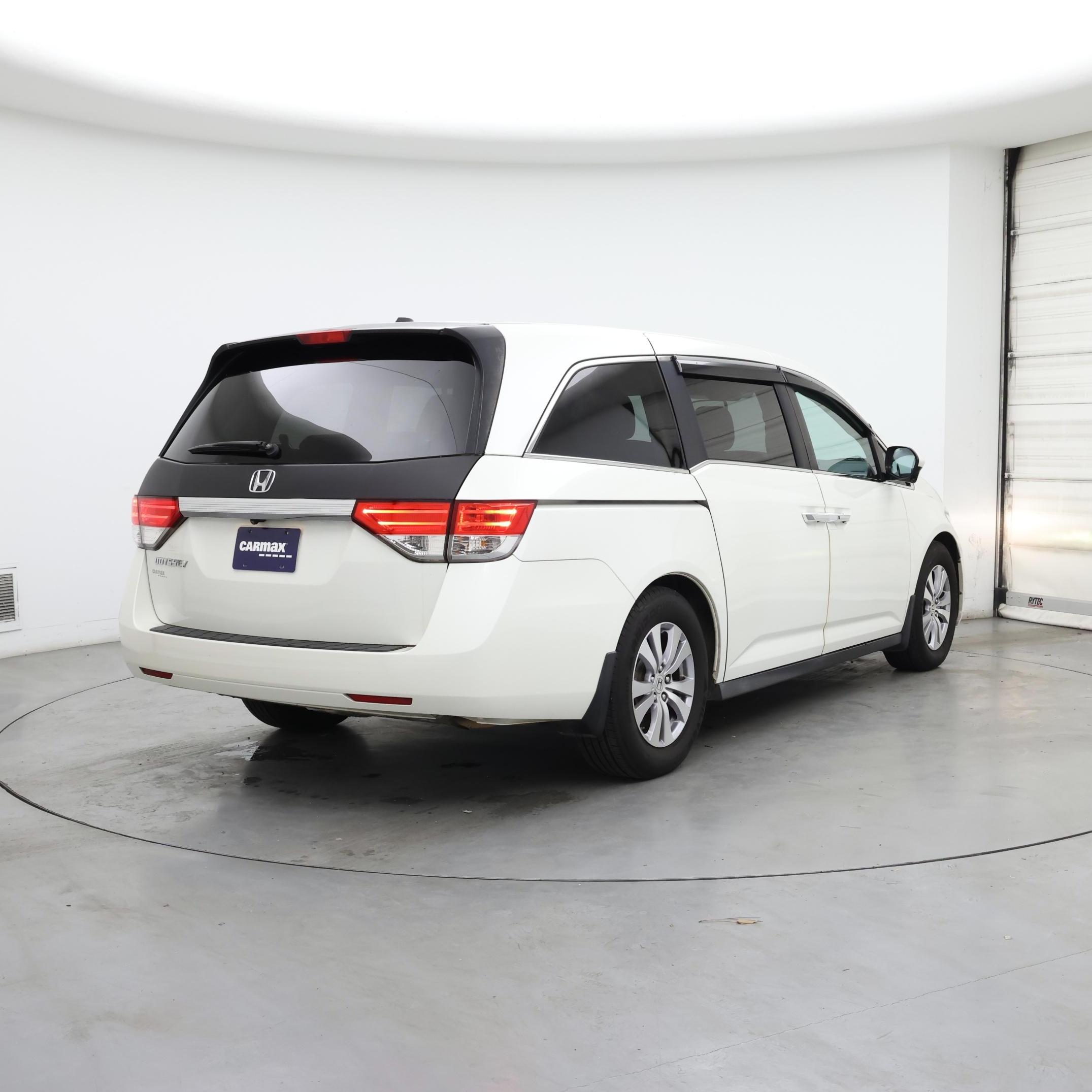 Thumbnail: 2016 Honda Odyssey - 8