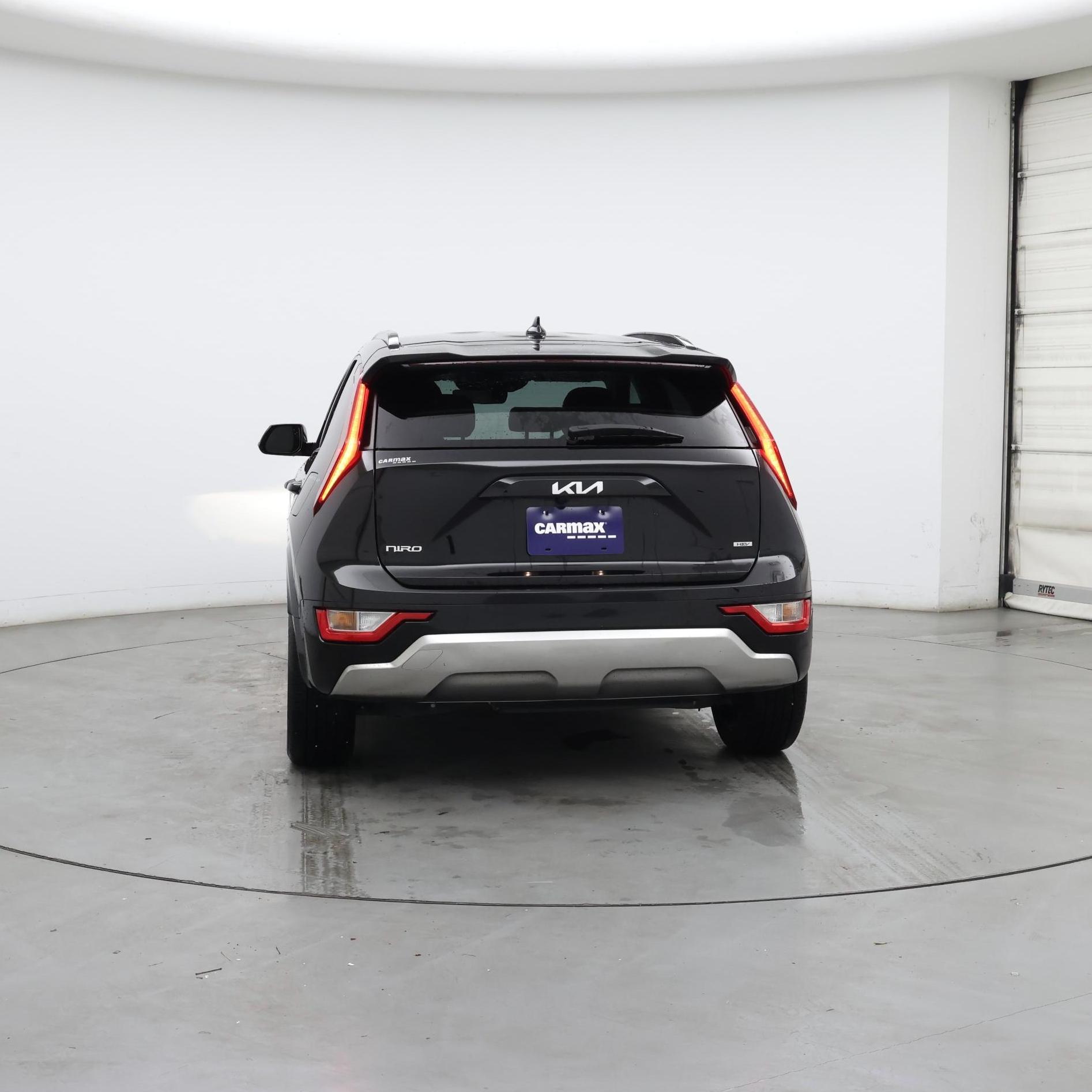 Thumbnail: 2023 Kia Niro - 6