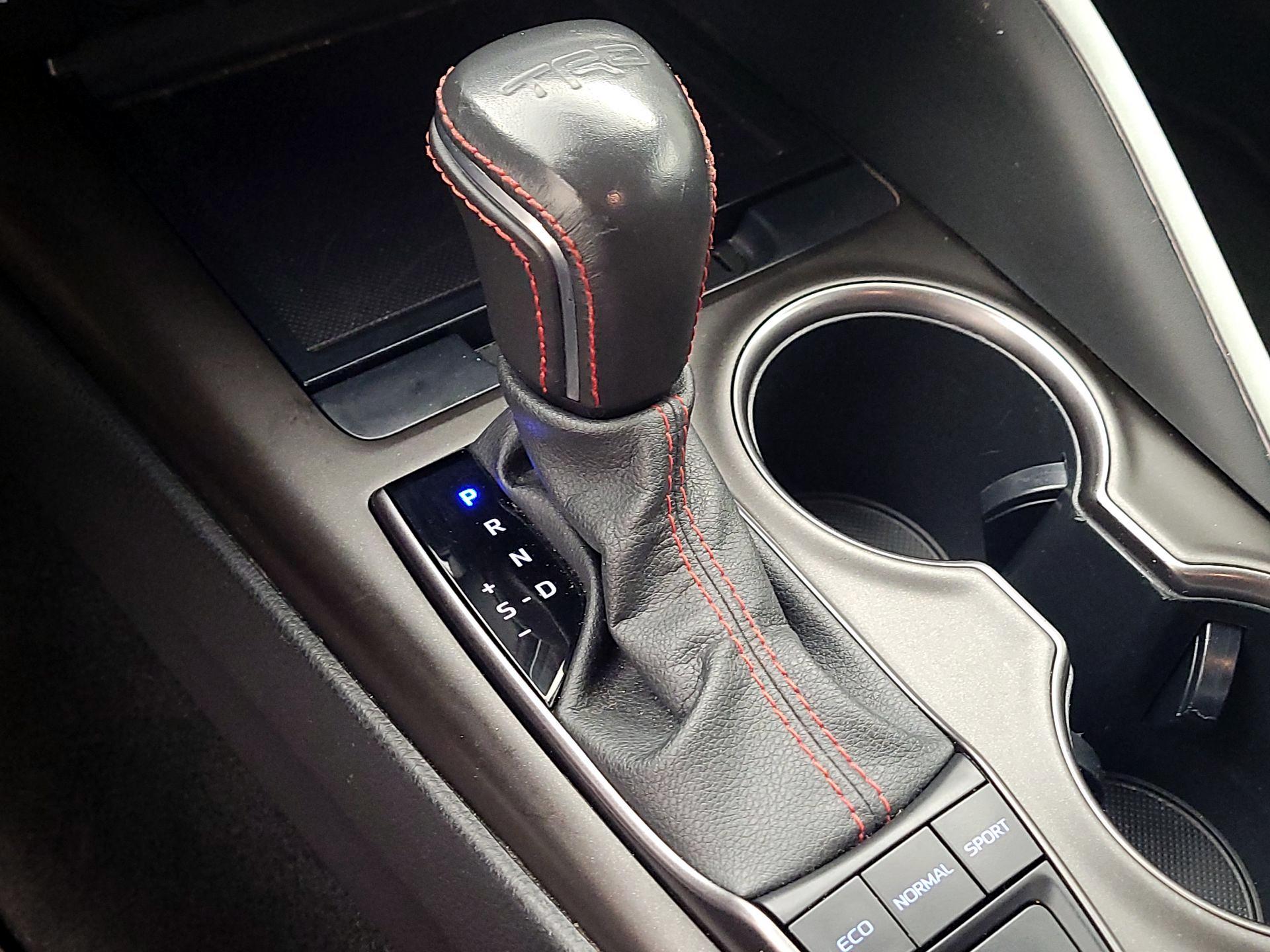 Thumbnail: 2023 Toyota Camry - 17