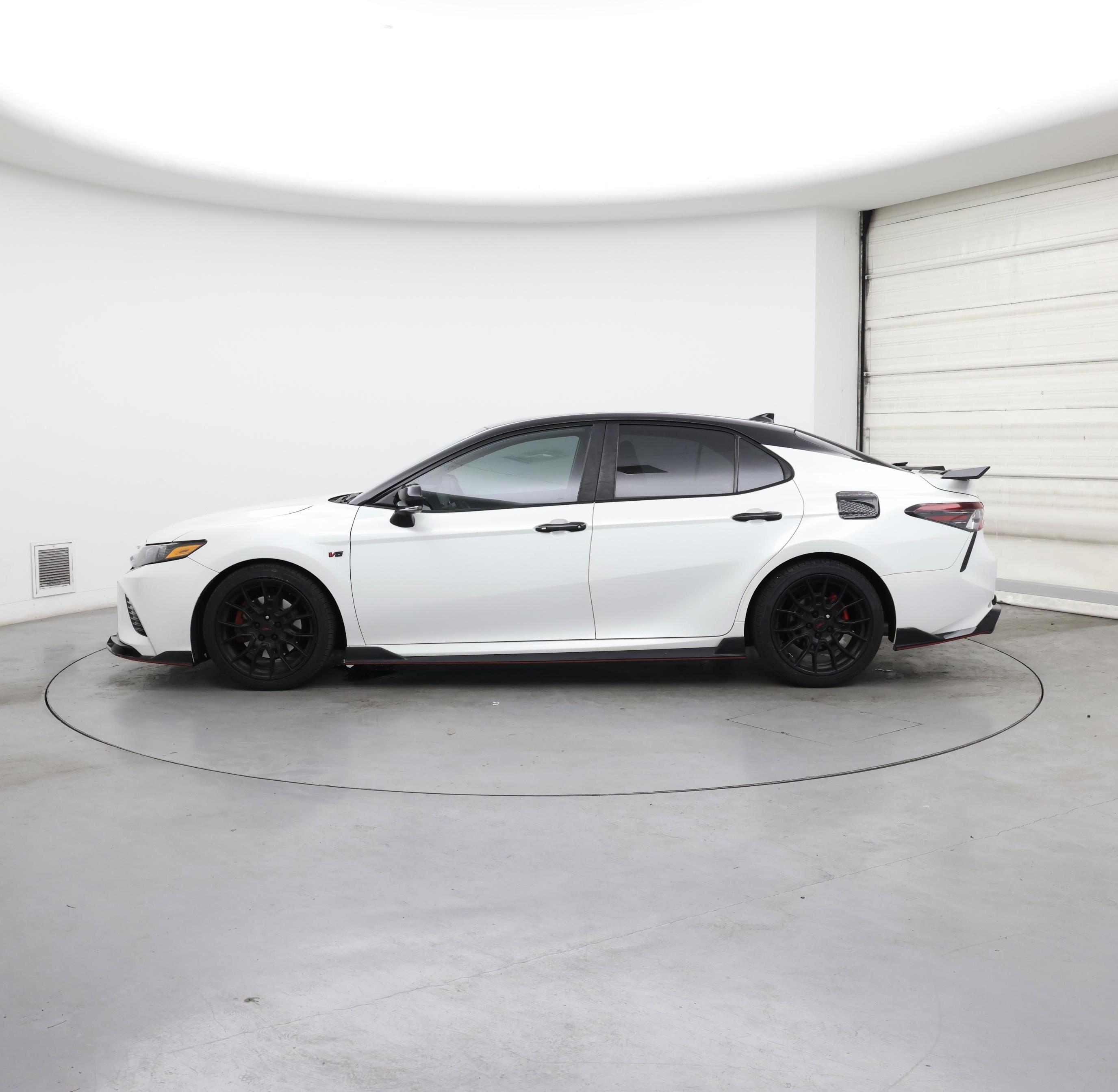 Thumbnail: 2023 Toyota Camry - 3