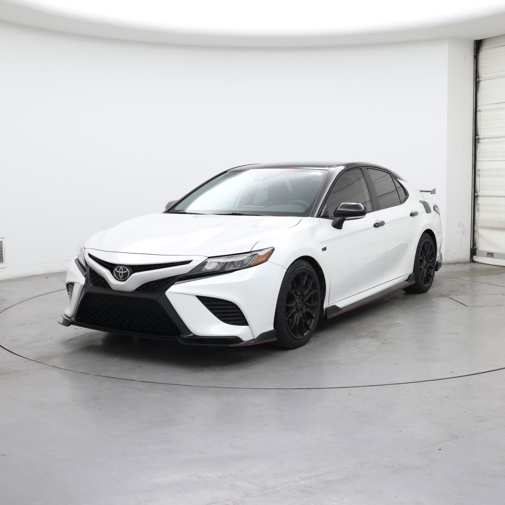 Thumbnail: 2023 Toyota Camry - 4