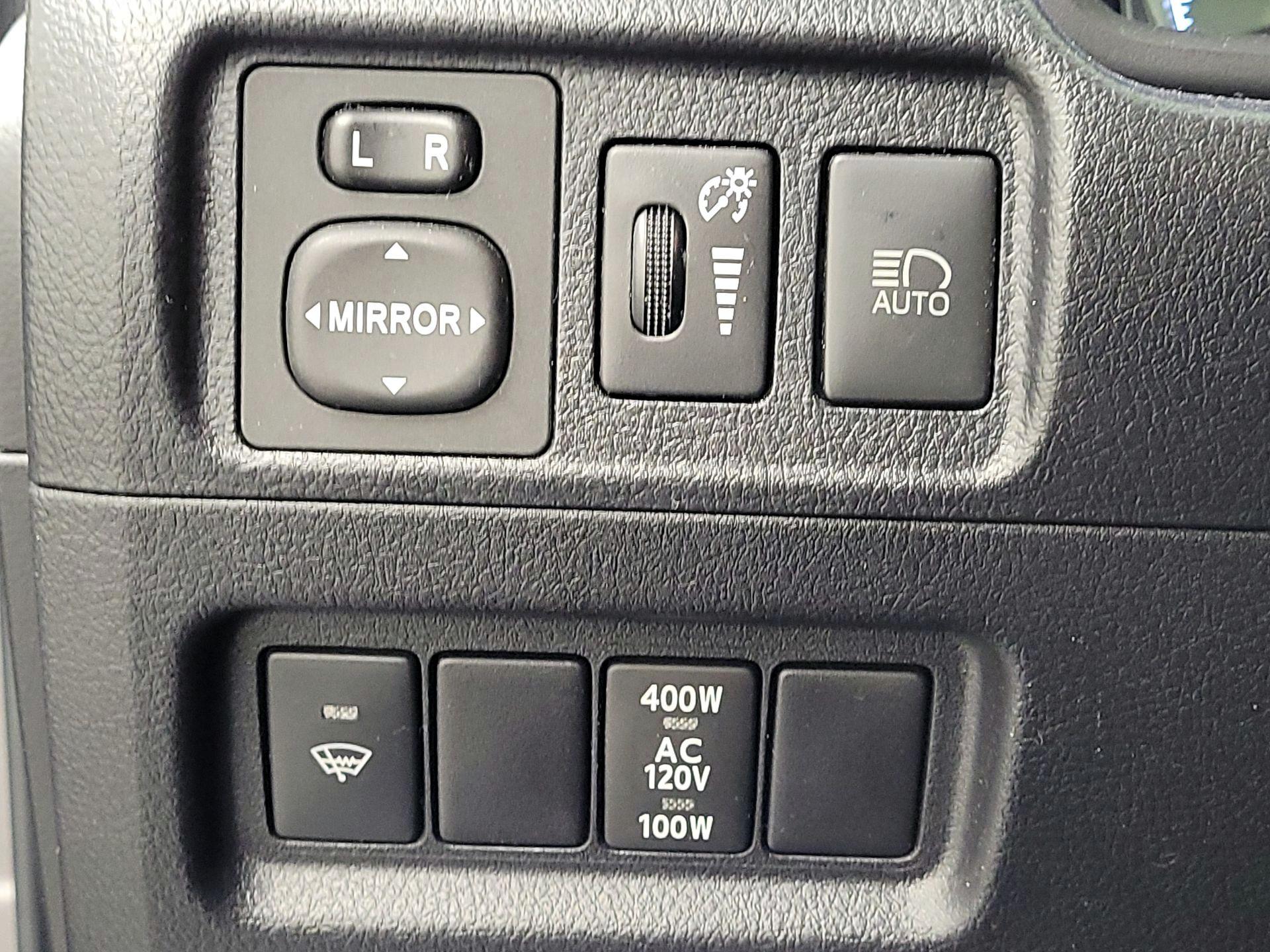 Thumbnail: 2020 Toyota 4Runner - 13