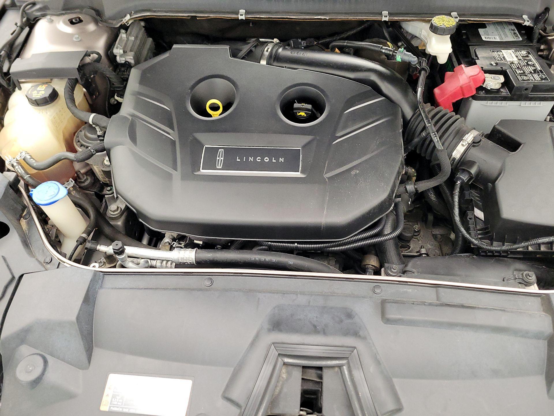 Thumbnail: 2018 Lincoln MKZ - 17