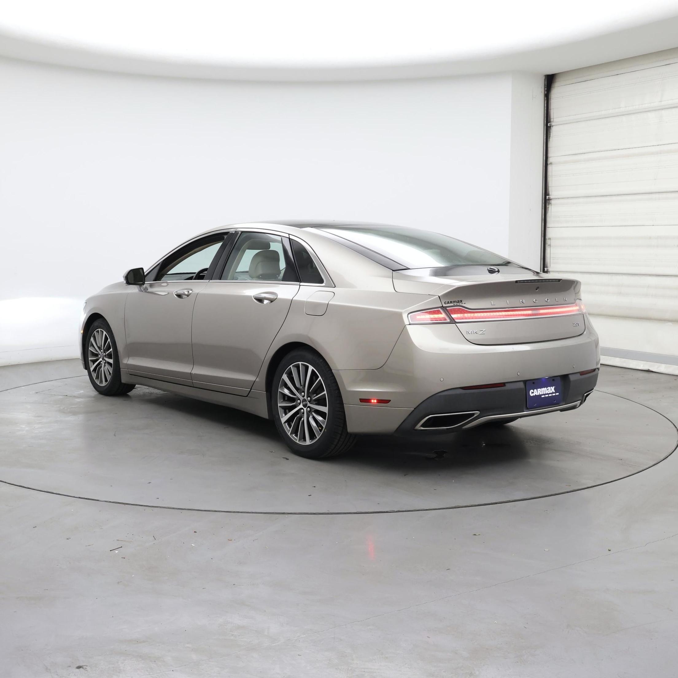 Thumbnail: 2018 Lincoln MKZ - 2