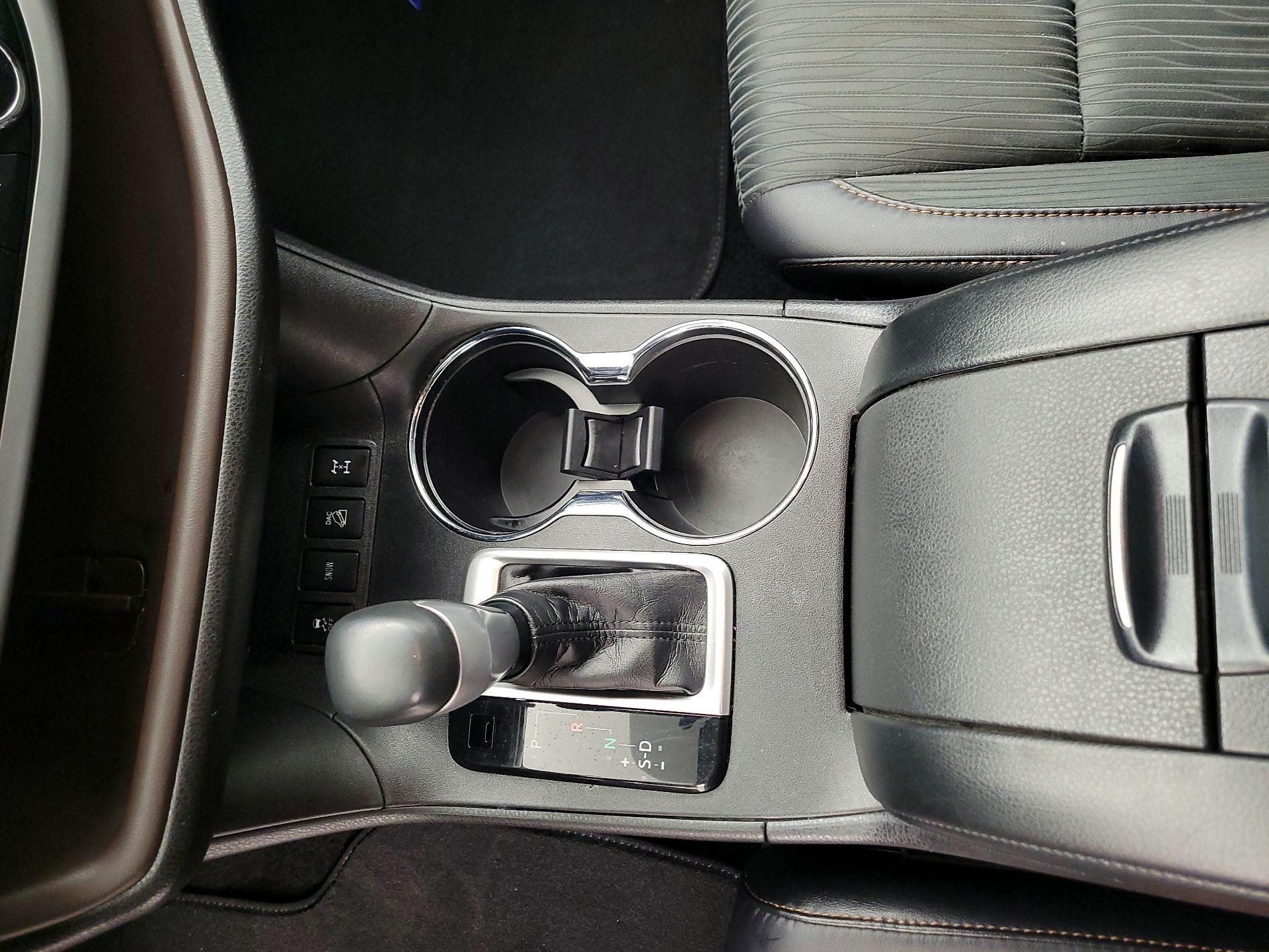 Thumbnail: 2018 Toyota Highlander - 17