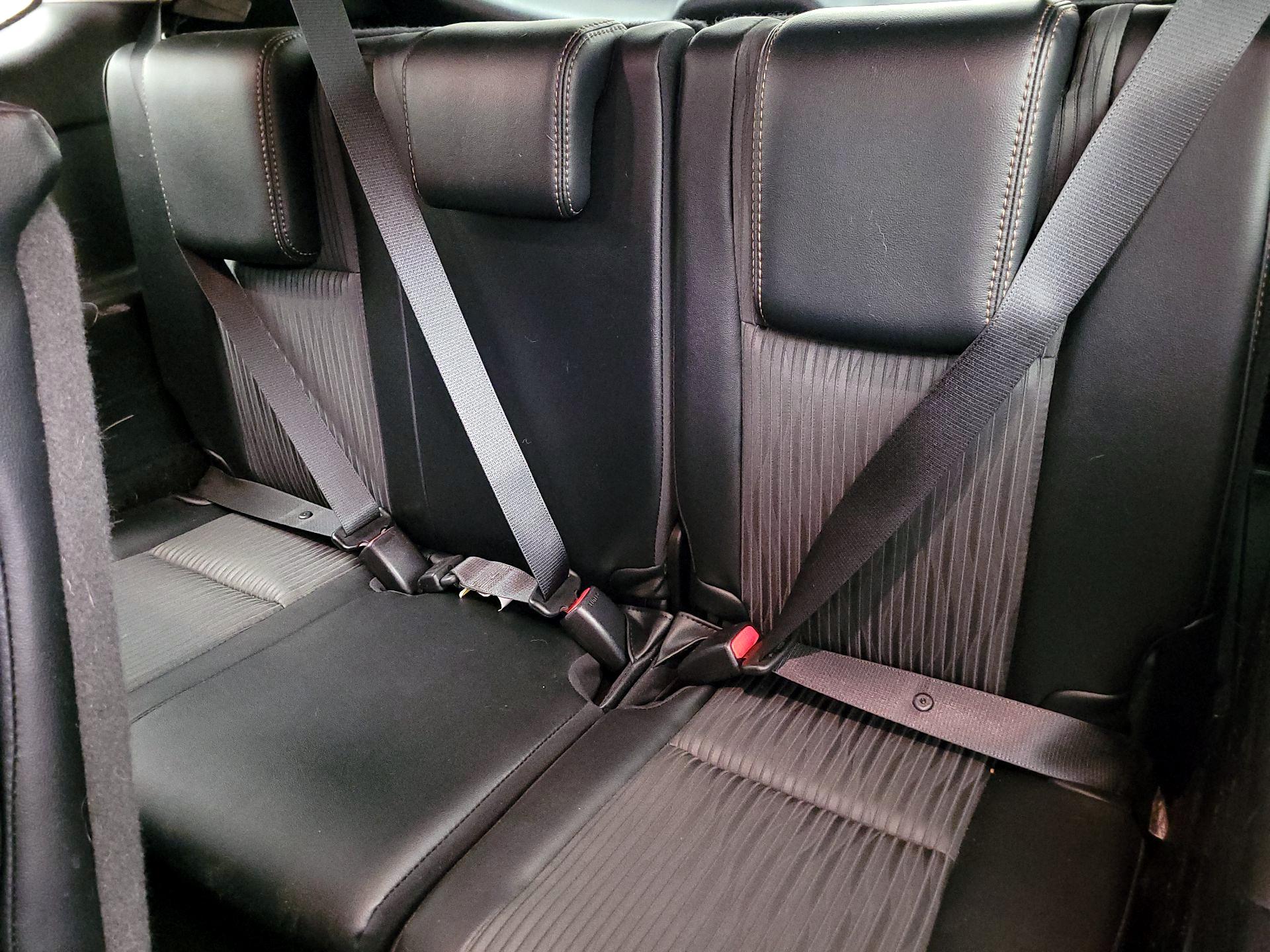 Thumbnail: 2018 Toyota Highlander - 20